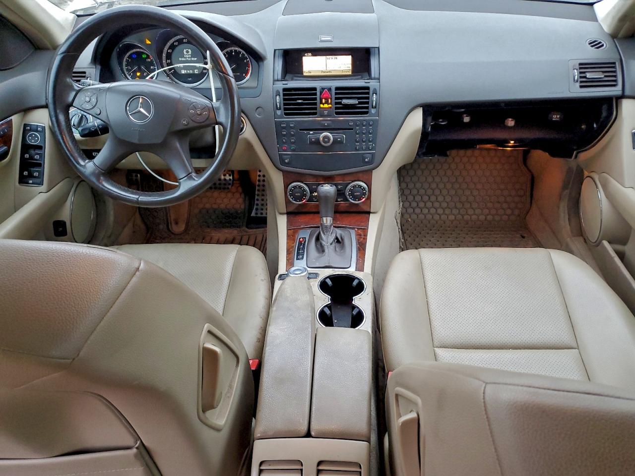 2009 Mercedes-benz C 300 4matic White vin: WDDGF81X89R067662