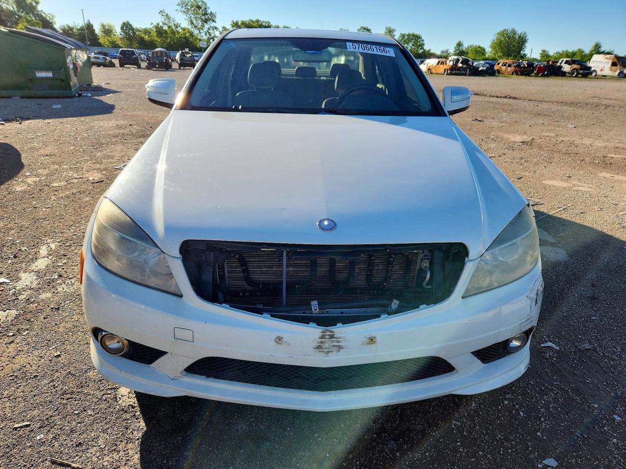 2009 Mercedes-benz C 300 4matic White vin: WDDGF81X89R069220