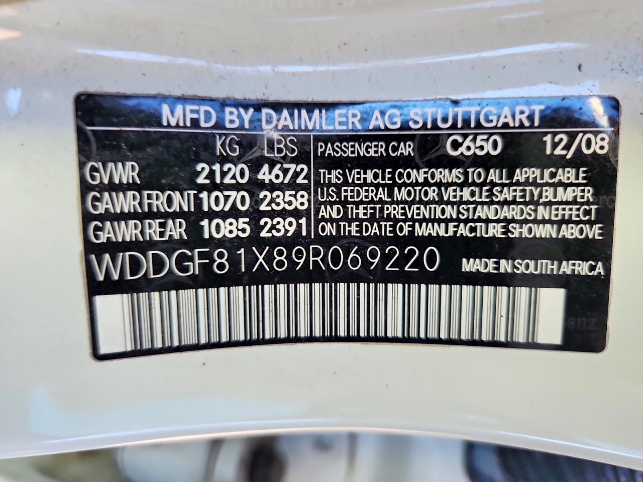 2009 Mercedes-benz C 300 4matic White vin: WDDGF81X89R069220
