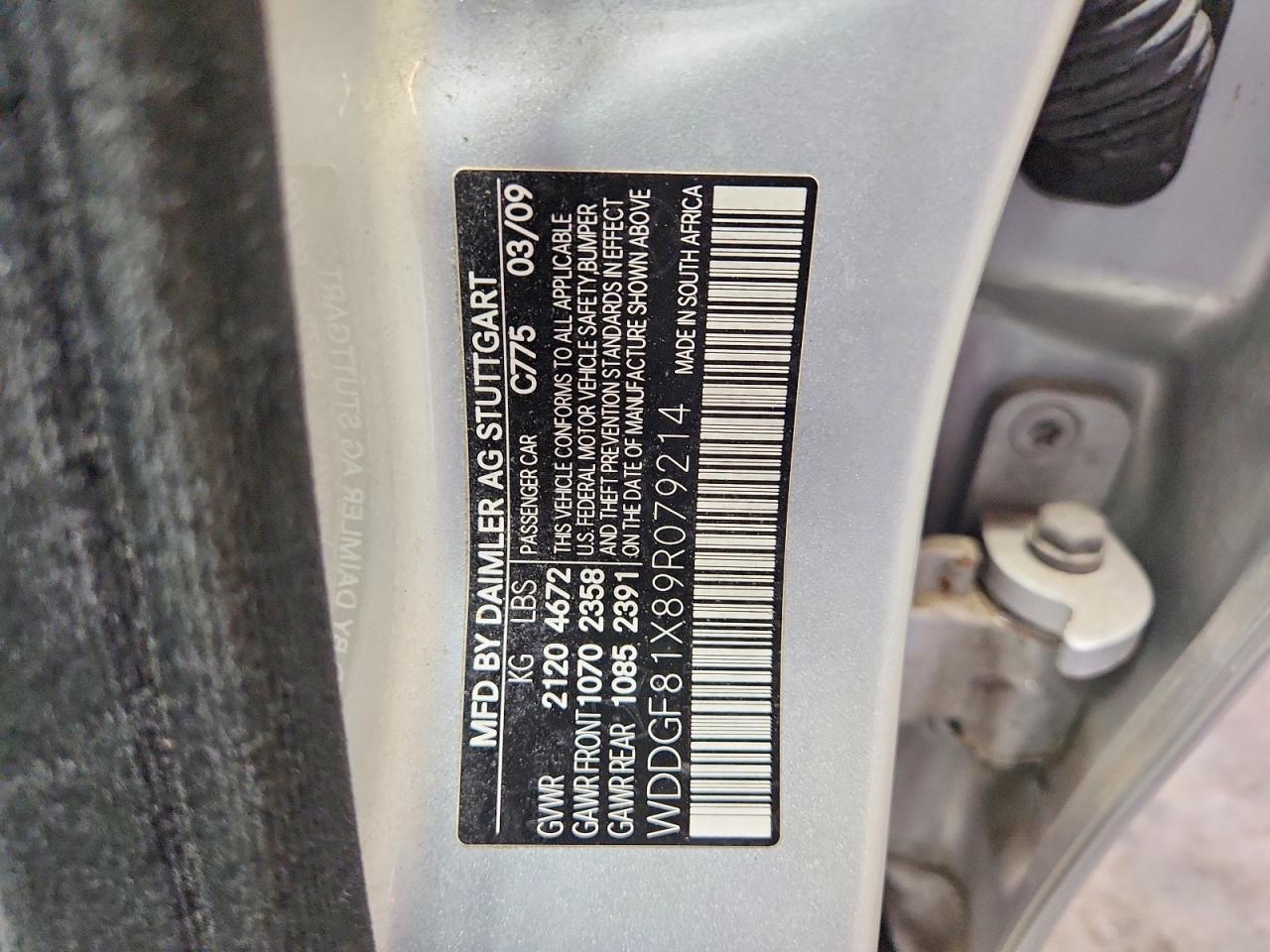 2009 Mercedes-benz C 300 4matic Silver vin: WDDGF81X89R079214