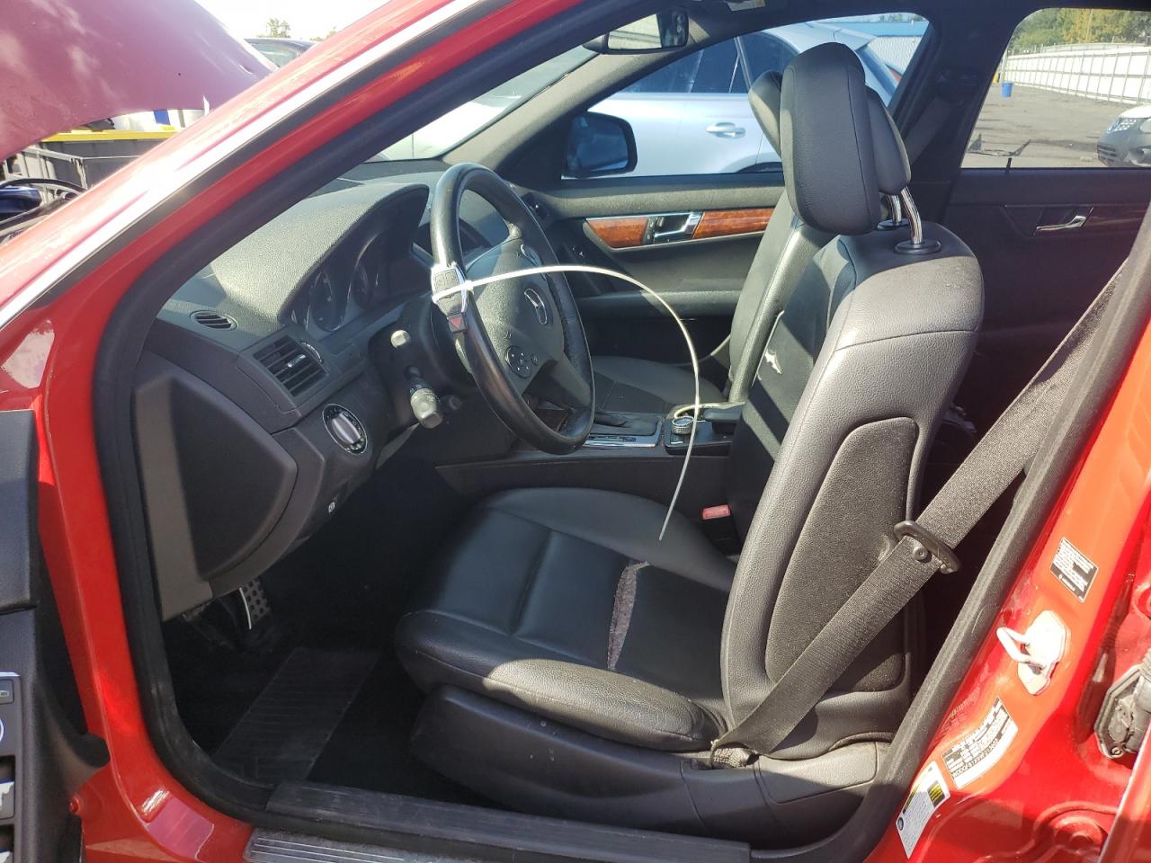 2009 Mercedes-benz C 300 4matic Red vin: WDDGF81X99F213603
