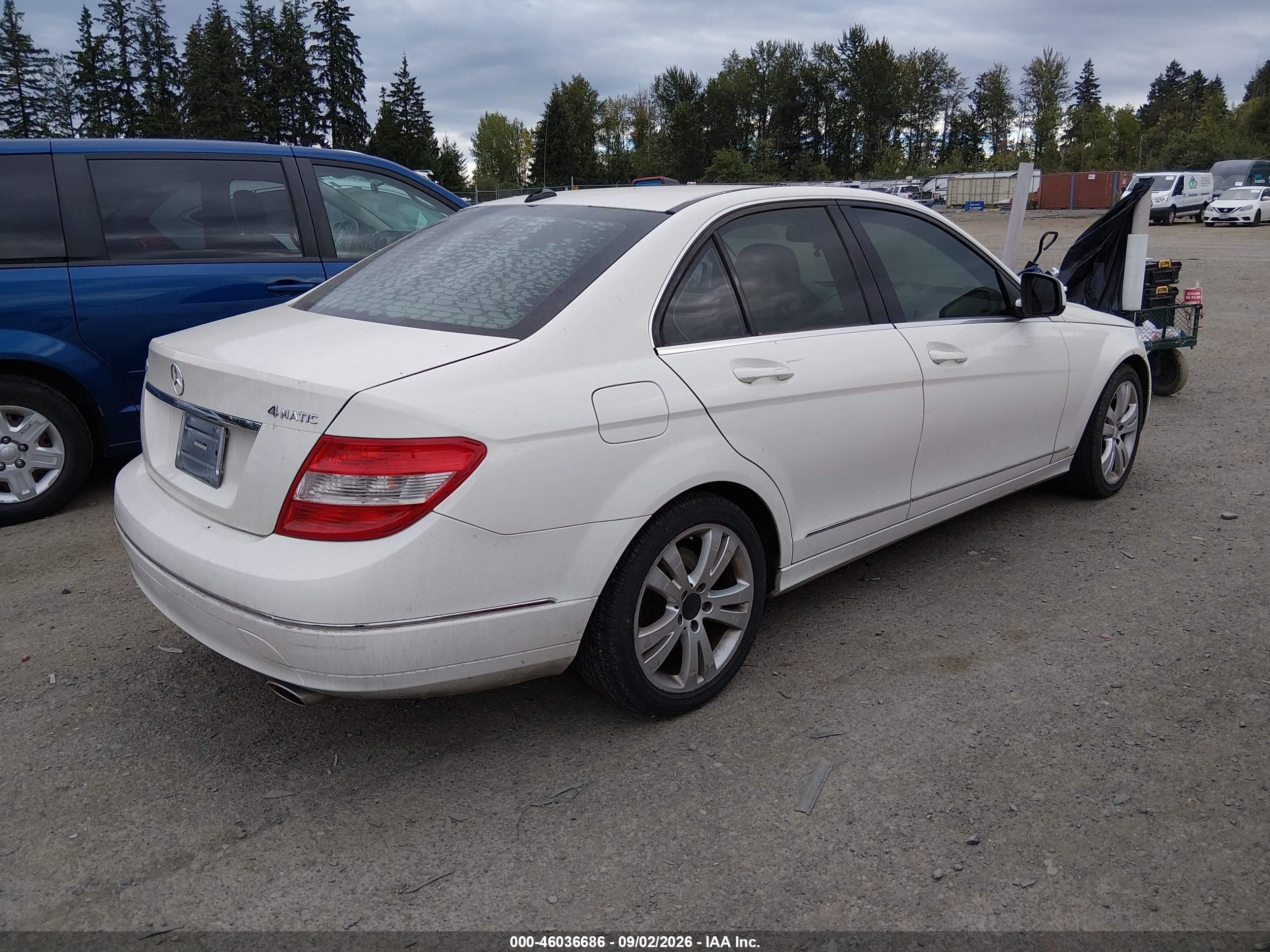 2009 Mercedes-benz C 300 Luxury 4matic White vin: WDDGF81X99F254586