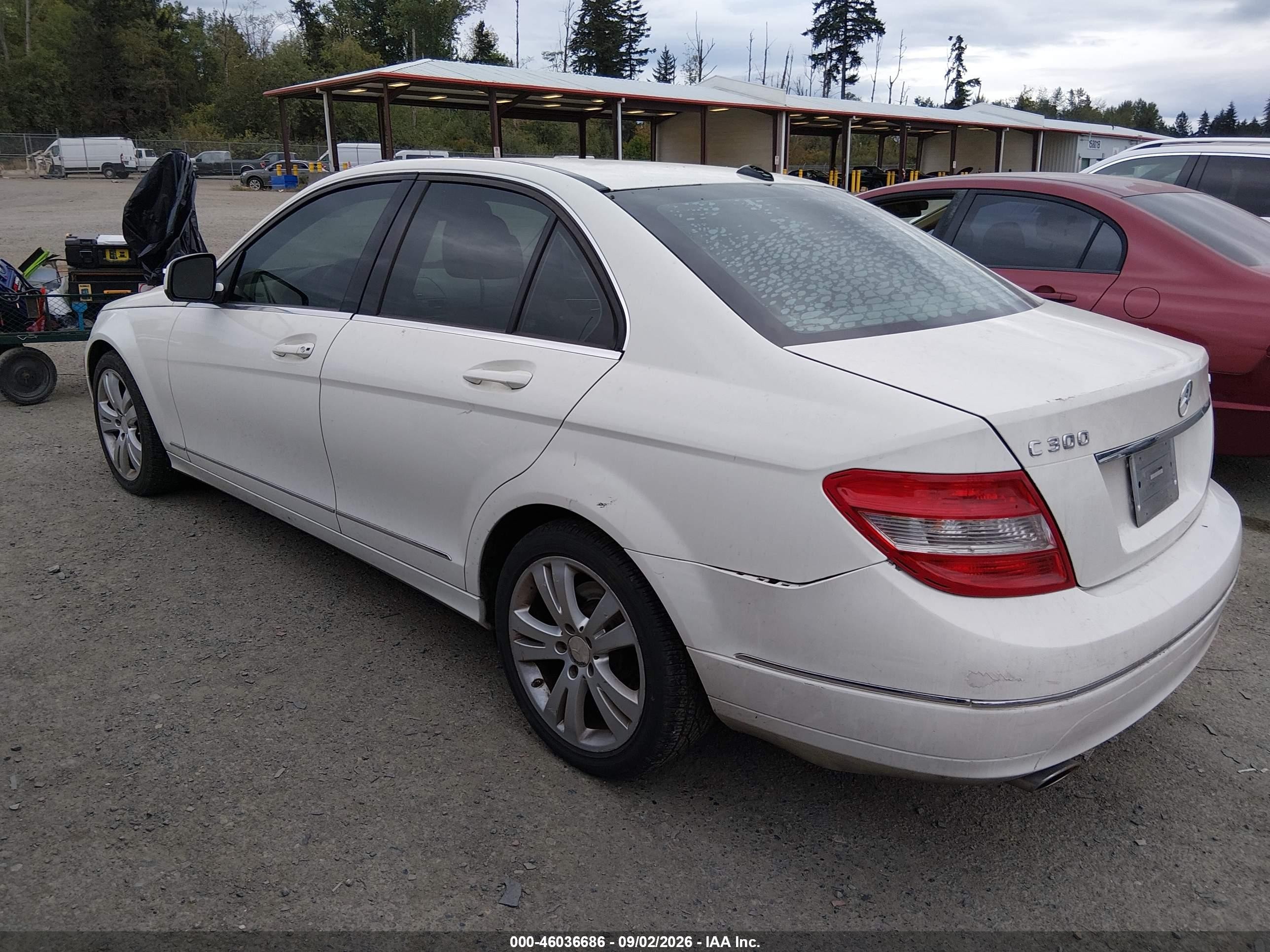 2009 Mercedes-benz C 300 Luxury 4matic White vin: WDDGF81X99F254586