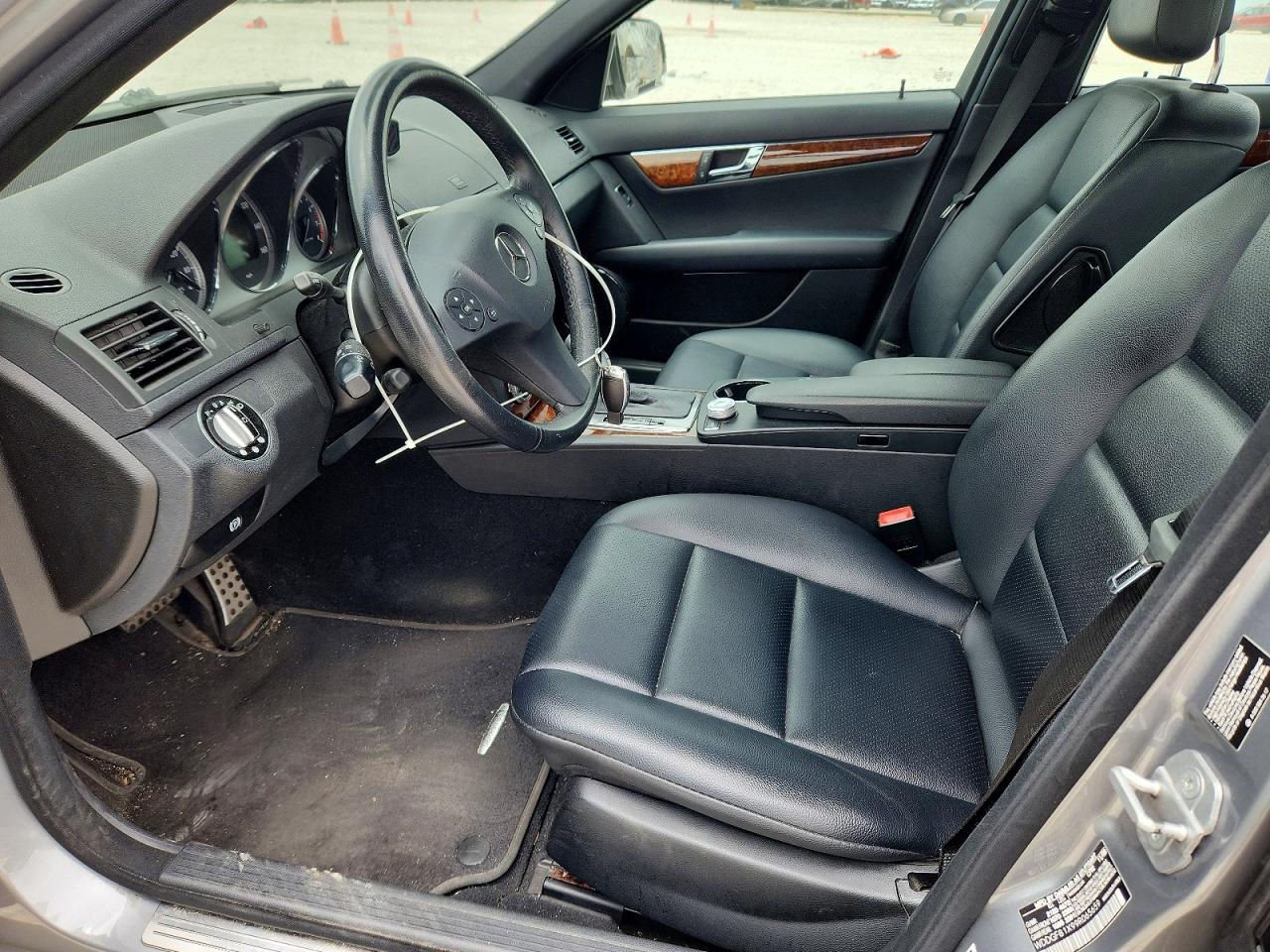 2009 Mercedes-benz C 300 4matic Silver vin: WDDGF81X99R065659