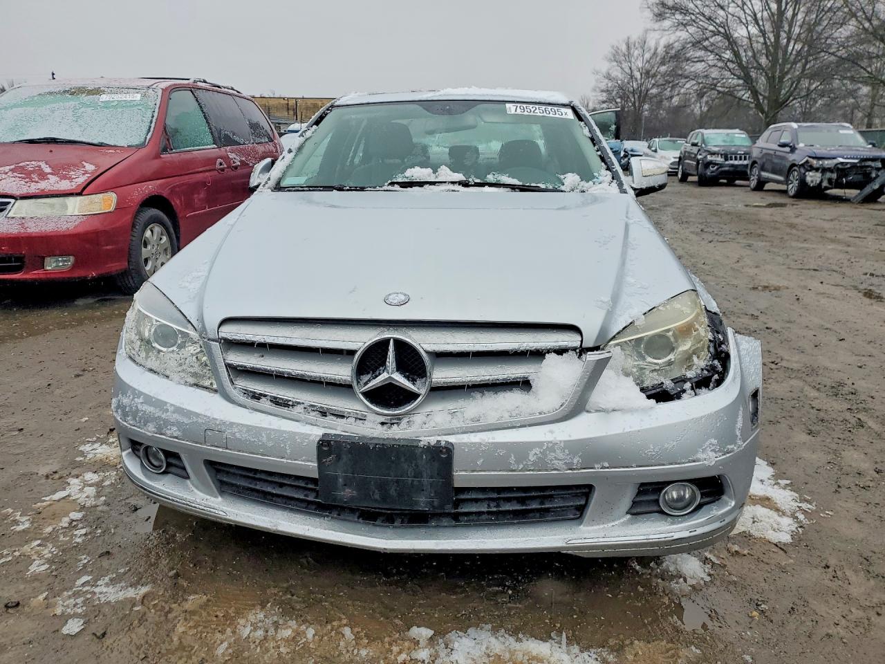 2008 Mercedes-benz C 300 4matic Silver vin: WDDGF81XX8F085368