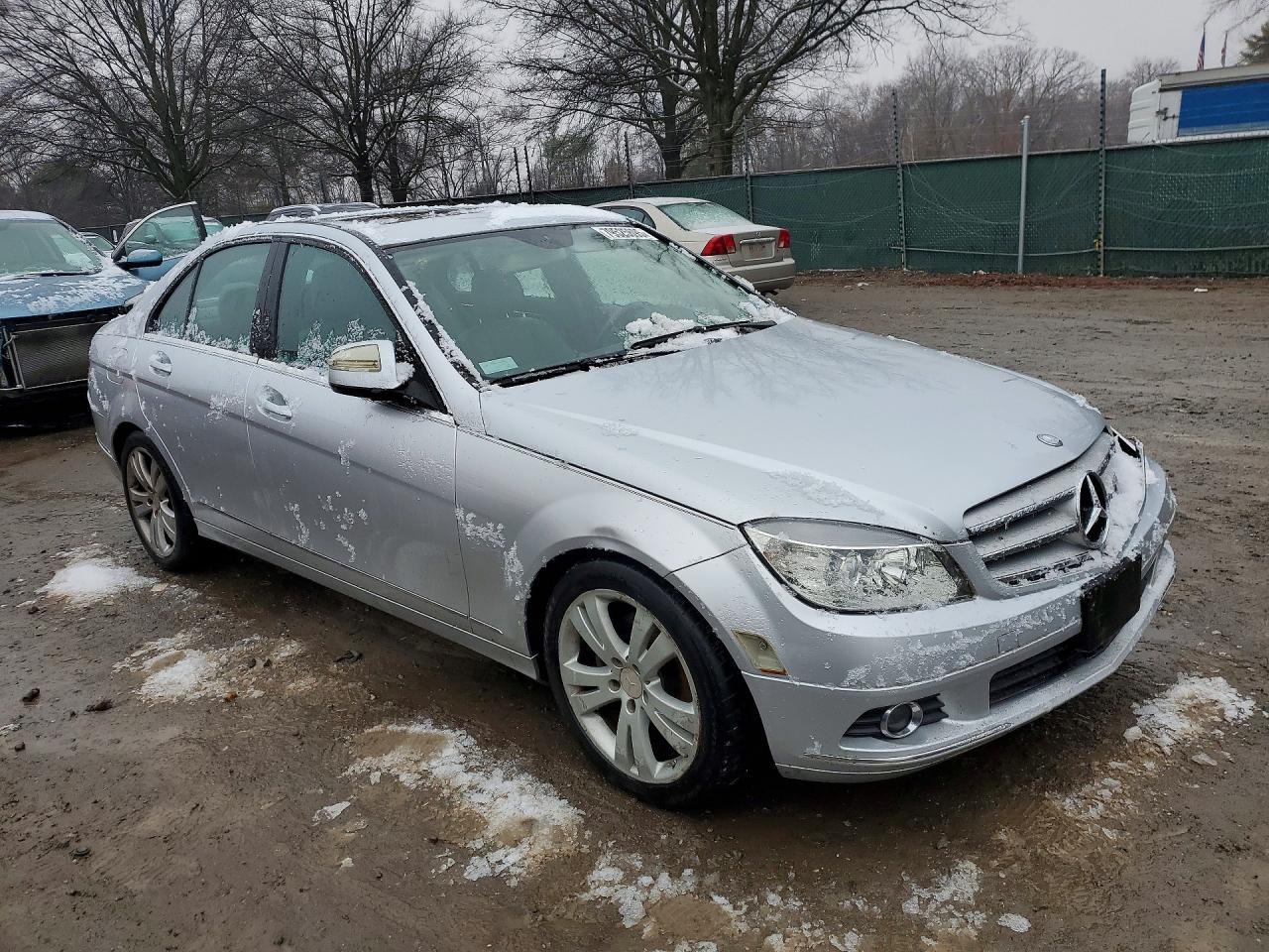2008 Mercedes-benz C 300 4matic Silver vin: WDDGF81XX8F085368