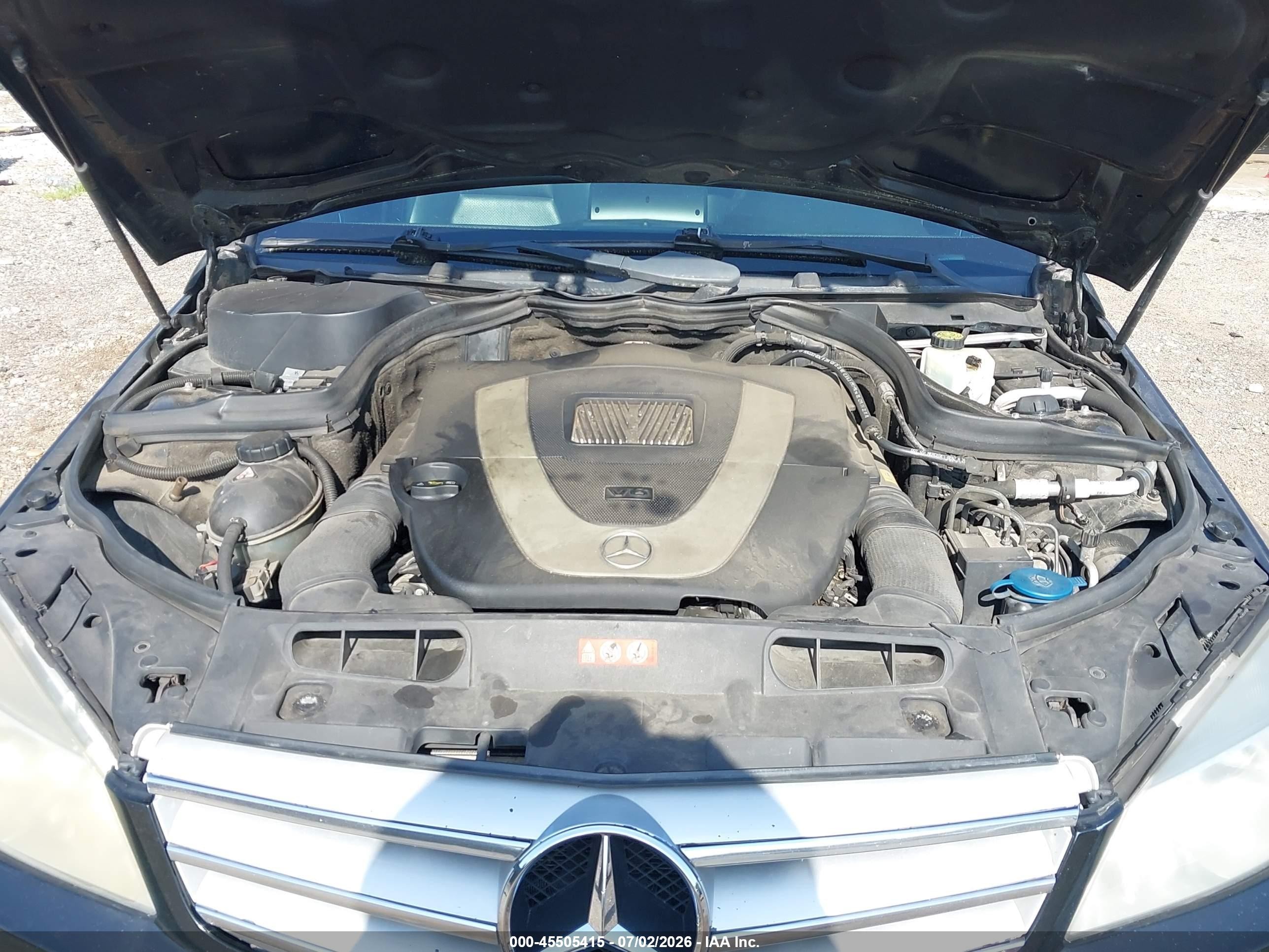 2009 Mercedes-benz C 300 Luxury 4matic/sport 4matic Black vin: WDDGF81XX9F331272