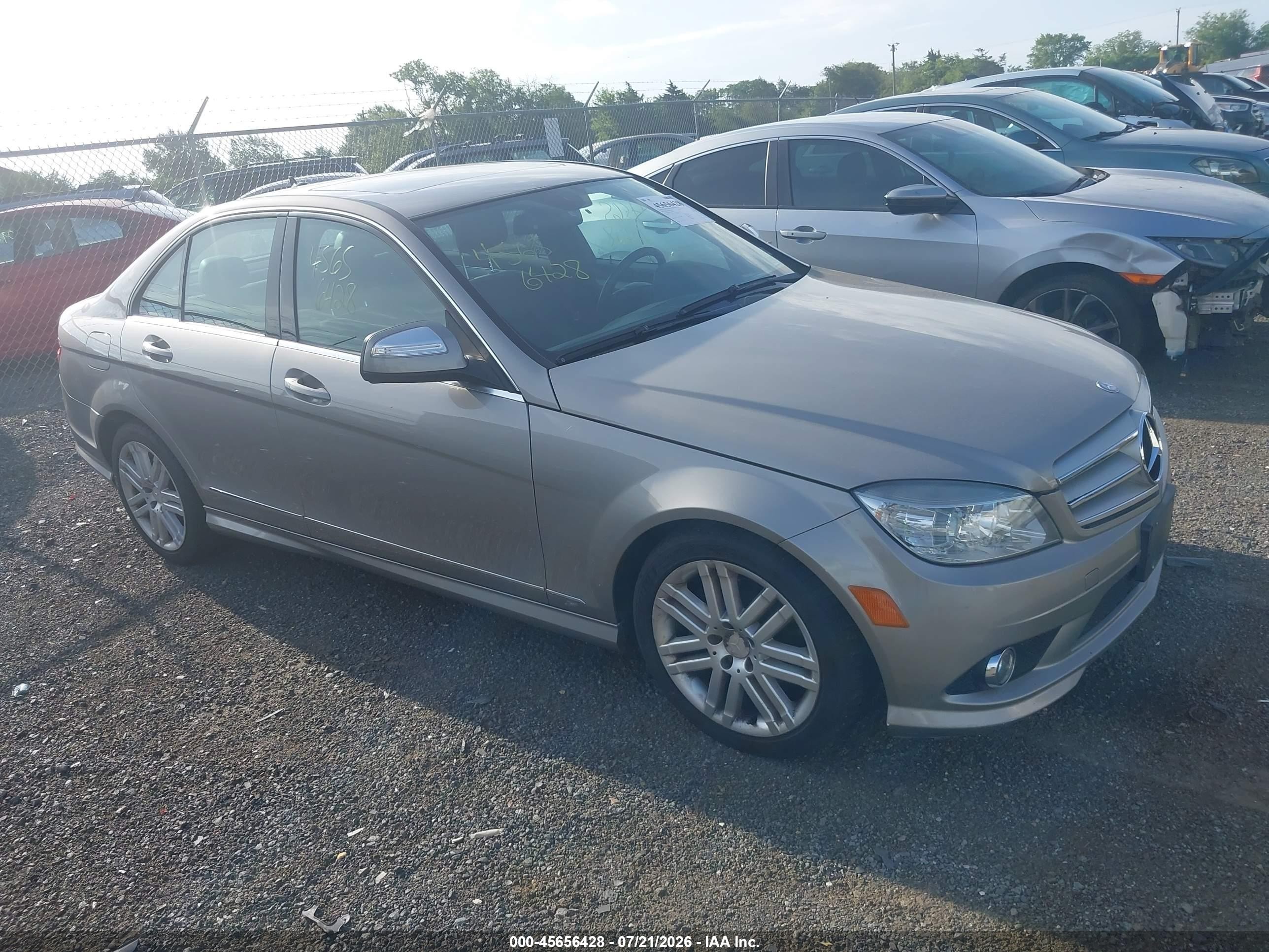 2009 Mercedes-benz C 300 Luxury 4matic/sport 4matic Silver vin: WDDGF81XX9R067520