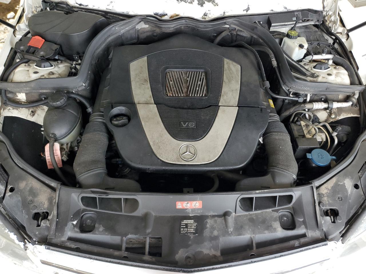2009 Mercedes-benz C 230 4matic Белый vin: WDDGF85X49F316051
