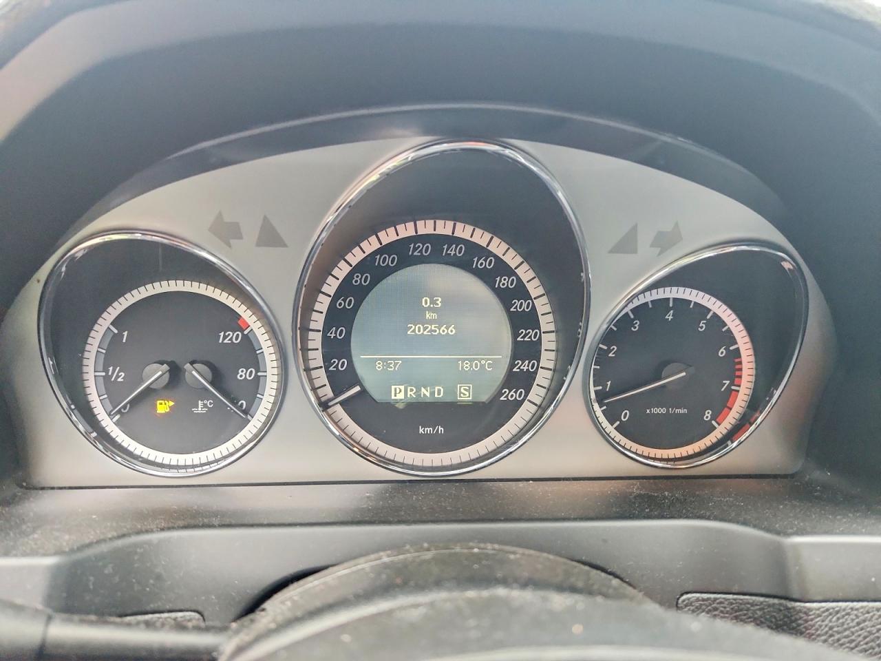 2009 Mercedes-benz C 230 4matic Gray vin: WDDGF85XX9F326437