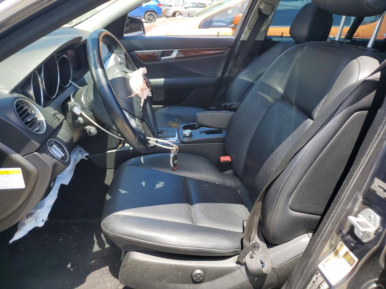 2013 Mercedes-benz C 300 4matic Угольный vin: WDDGF8AB0DA820645