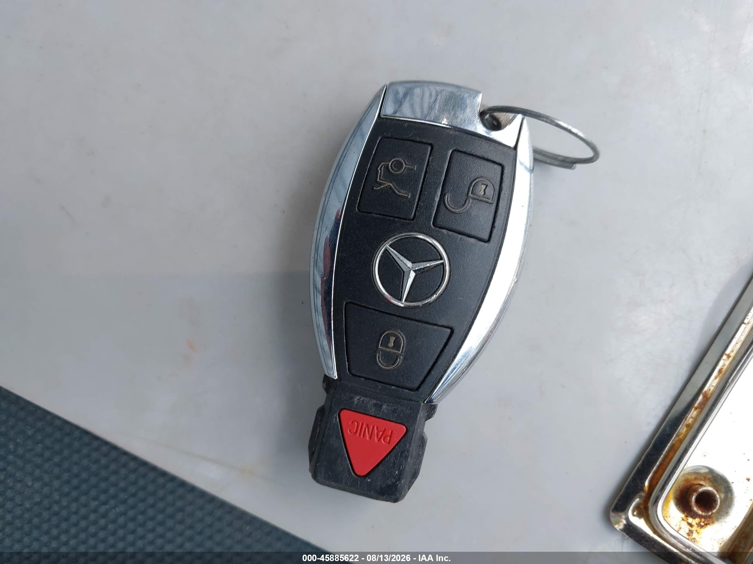 2013 Mercedes-benz C 300 Sport 4matic Черный vin: WDDGF8AB0DR269196