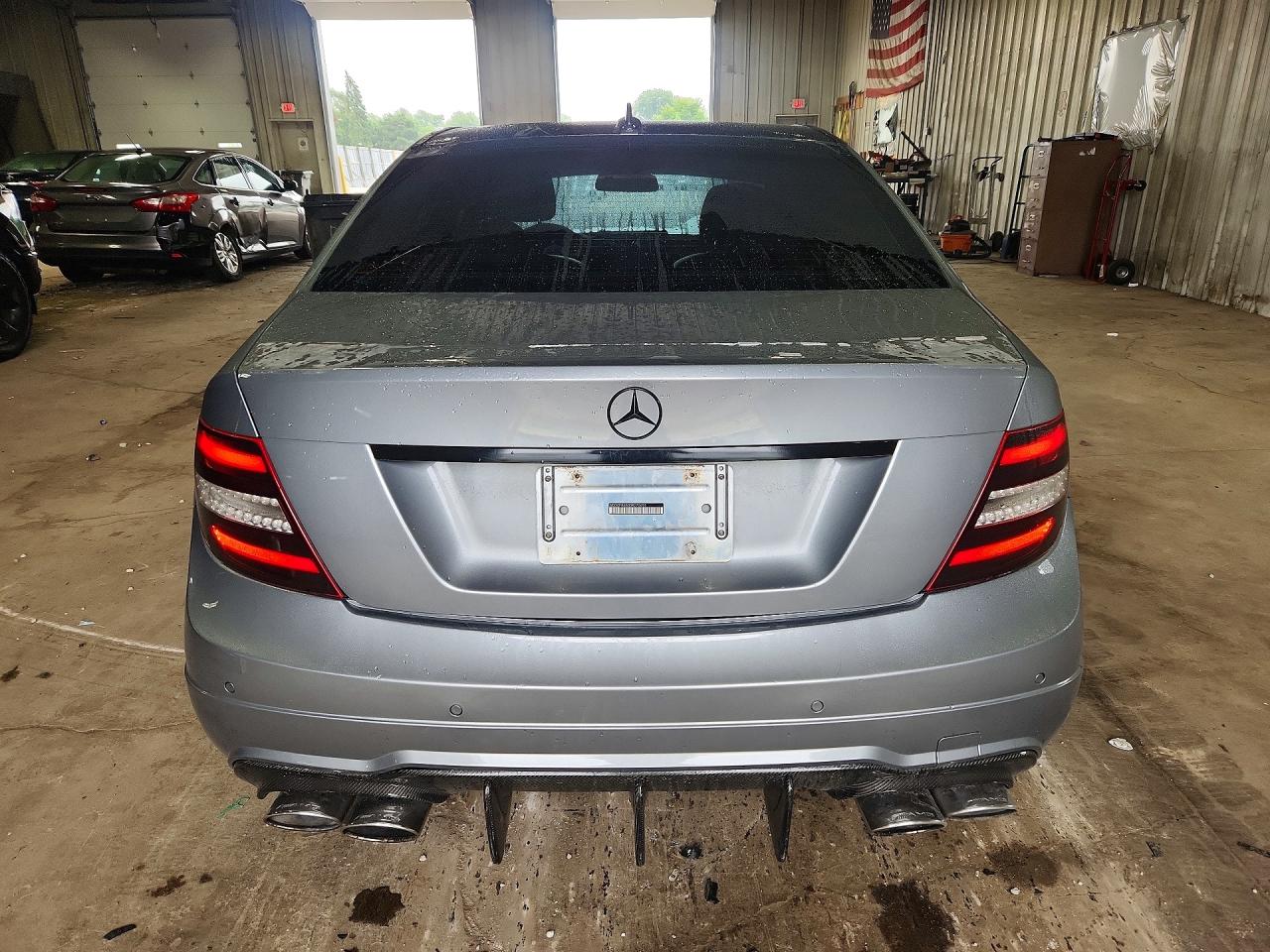 2013 Mercedes-benz C 300 4matic Silver vin: WDDGF8AB0DR270655