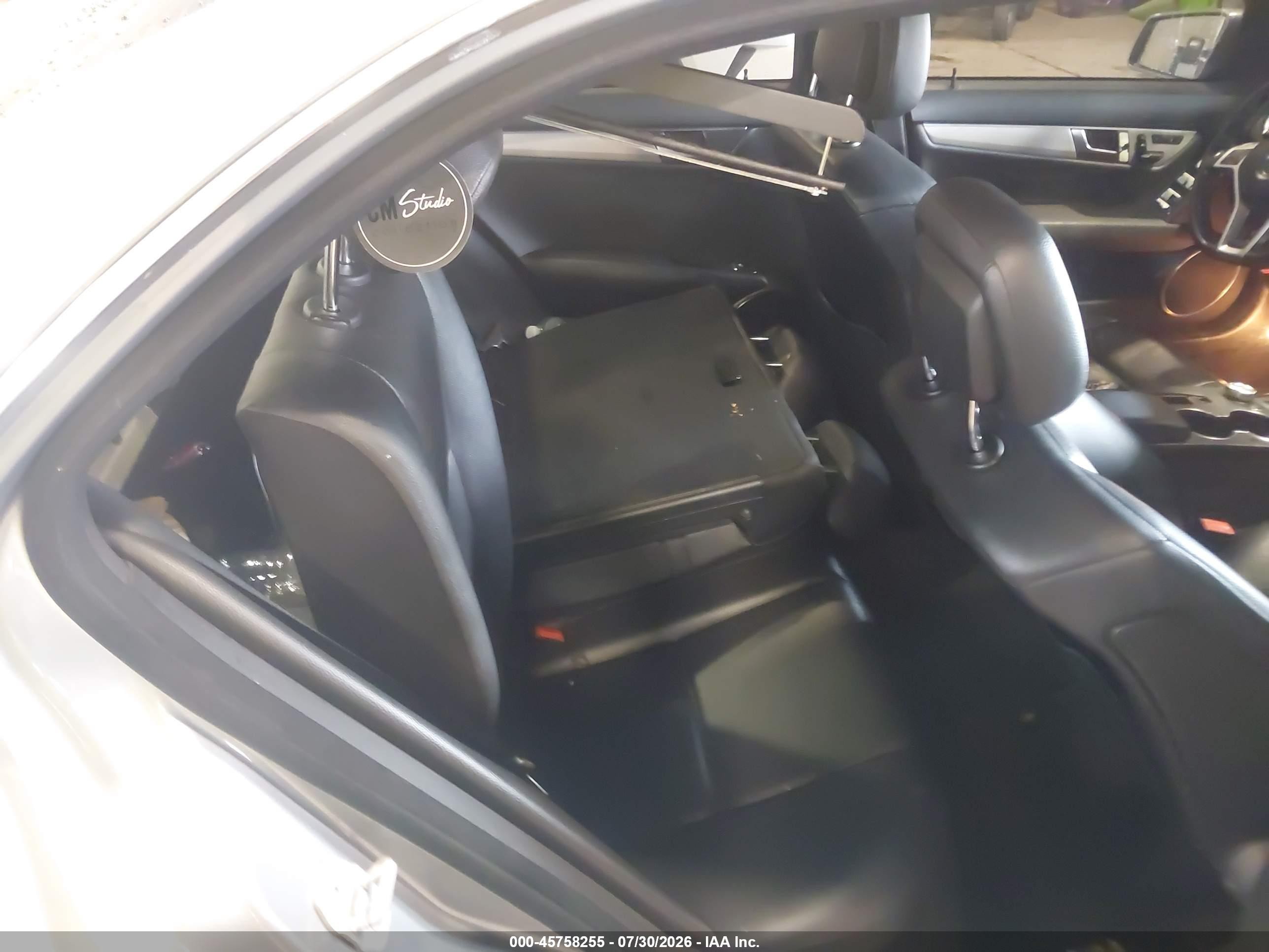 2013 Mercedes-benz C 300 Sport 4matic Gray vin: WDDGF8AB0DR283437