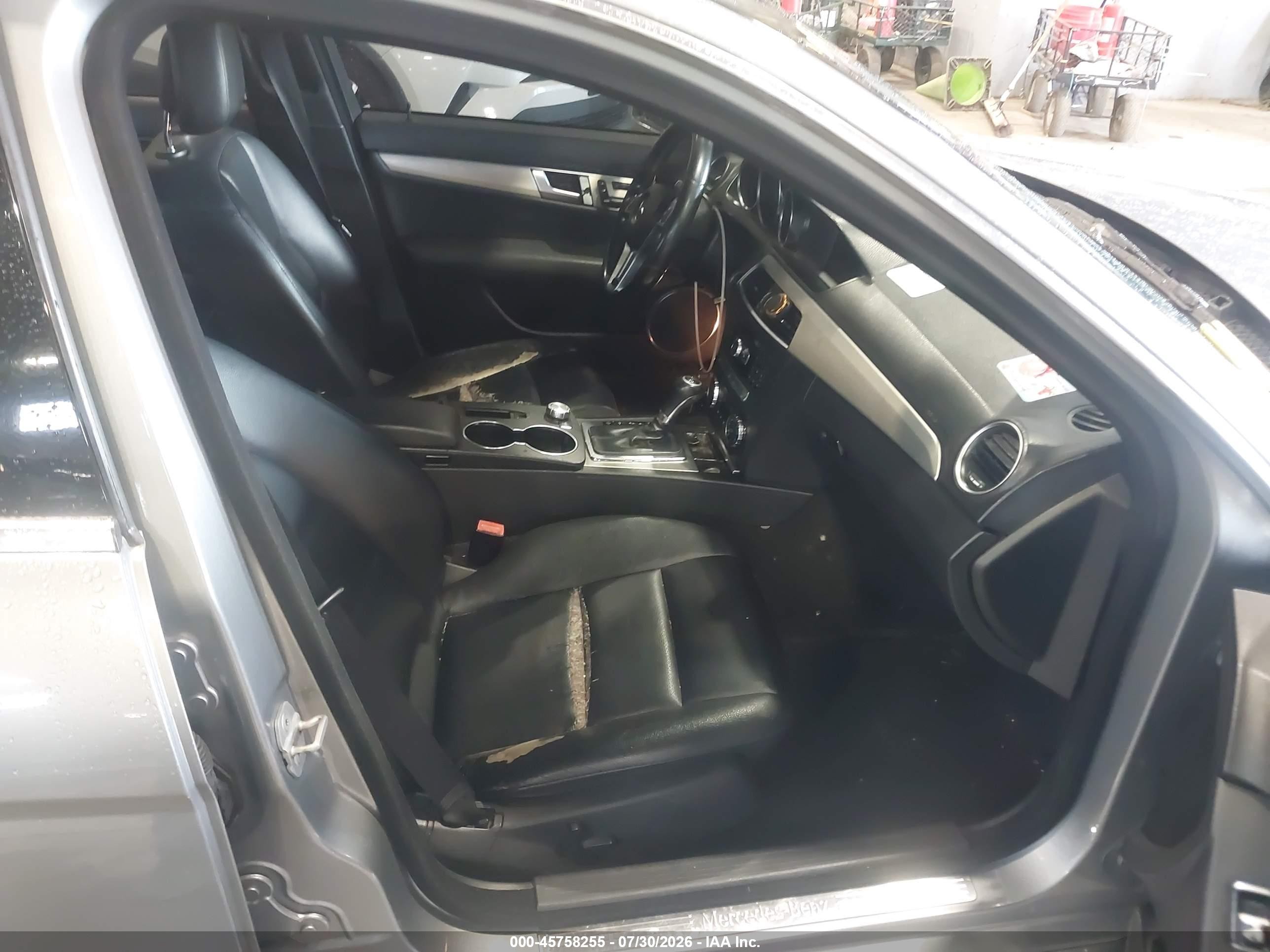 2013 Mercedes-benz C 300 Sport 4matic Gray vin: WDDGF8AB0DR283437