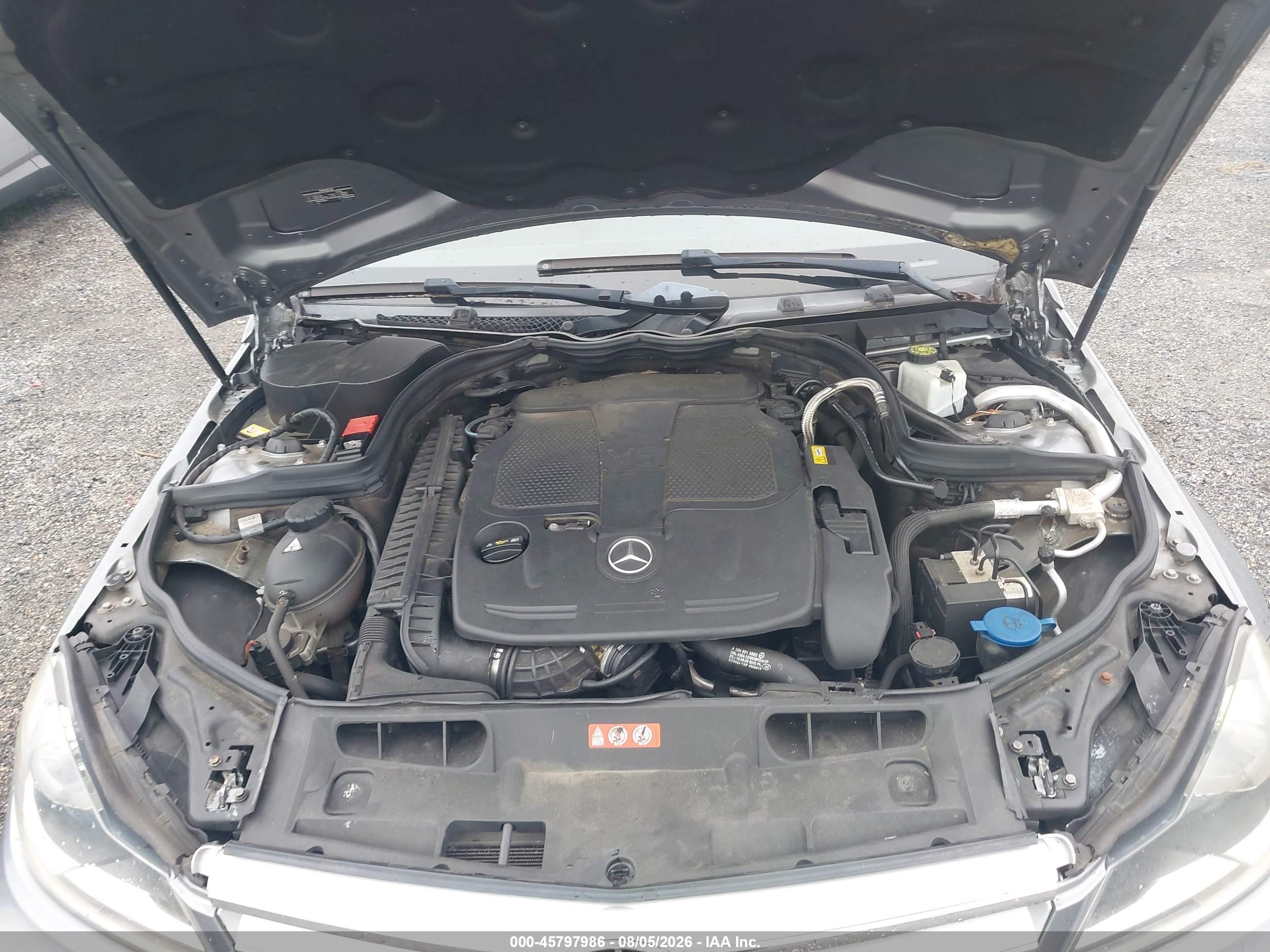 2013 Mercedes-benz C 300 Sport 4matic Silver vin: WDDGF8AB0DR284250