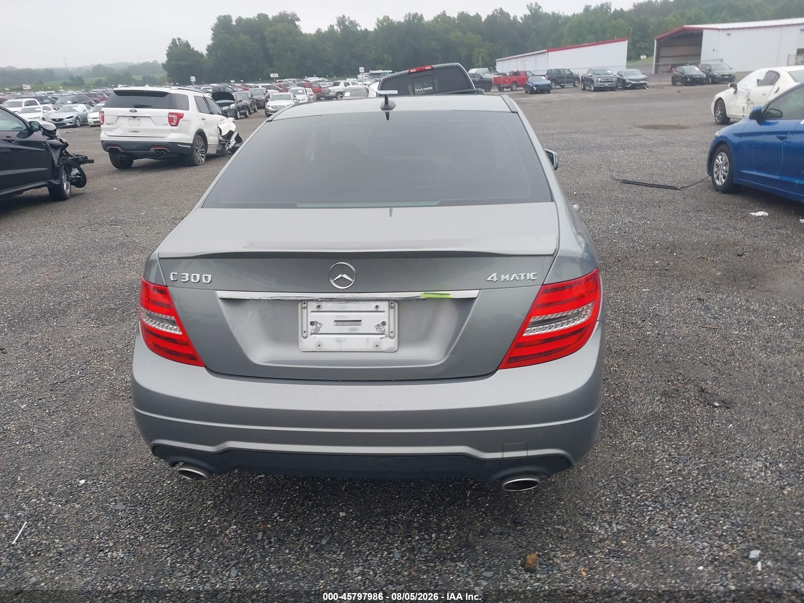 2013 Mercedes-benz C 300 Sport 4matic Silver vin: WDDGF8AB0DR284250
