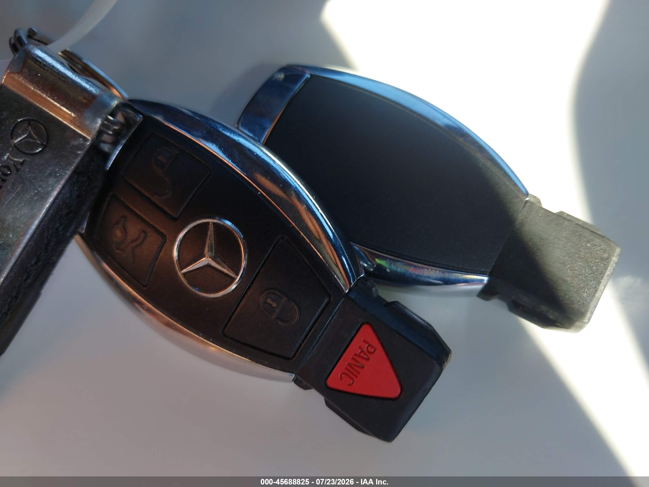 2013 Mercedes-benz C 300 Sport 4matic Black vin: WDDGF8AB0DR284393