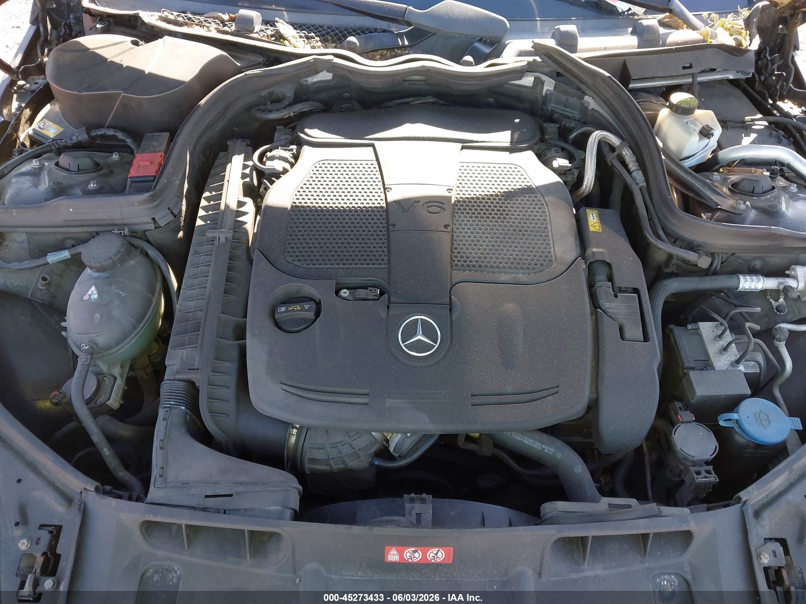 2013 Mercedes-benz C 300 Sport 4matic Black vin: WDDGF8AB0DR296981