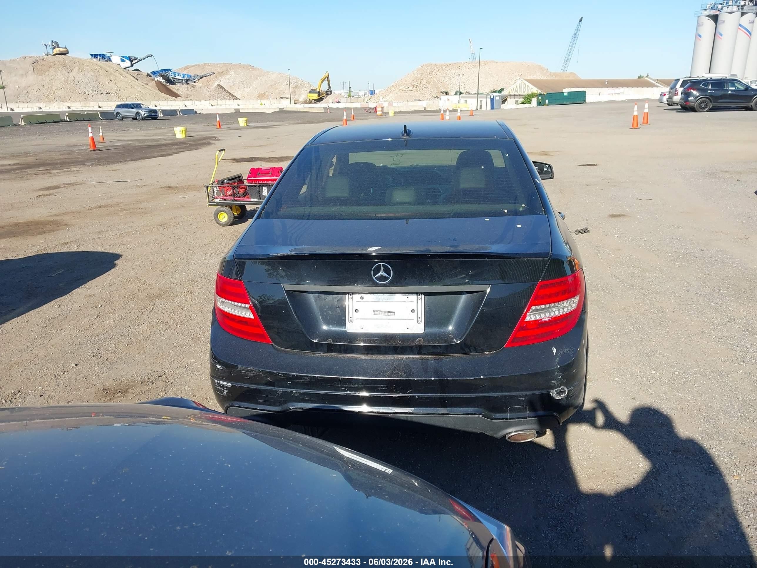 2013 Mercedes-benz C 300 Sport 4matic Black vin: WDDGF8AB0DR296981