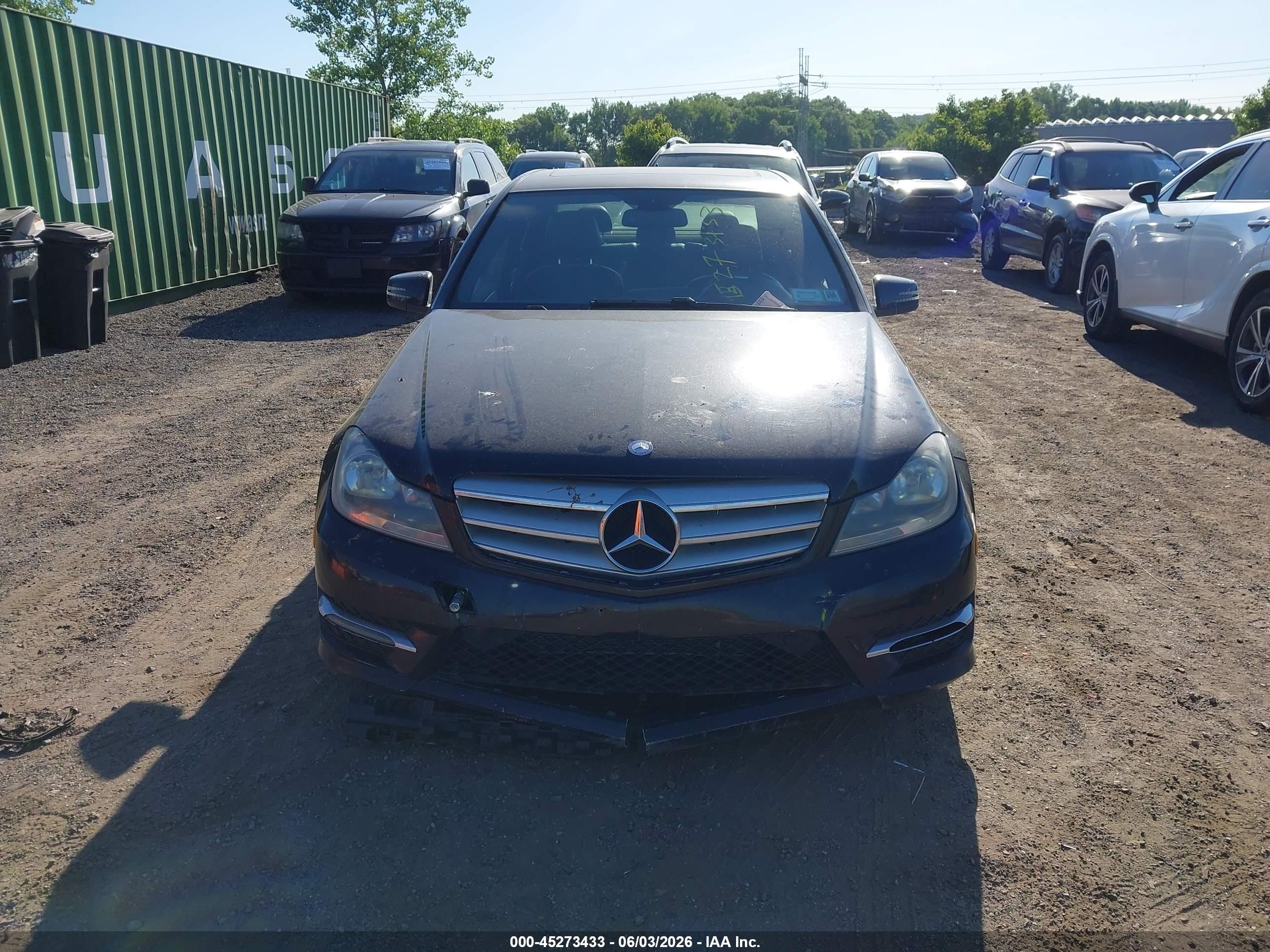 2013 Mercedes-benz C 300 Sport 4matic Black vin: WDDGF8AB0DR296981