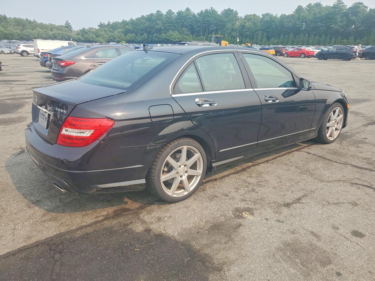2014 Mercedes-benz C 300 4matic Black vin: WDDGF8AB0EA961331