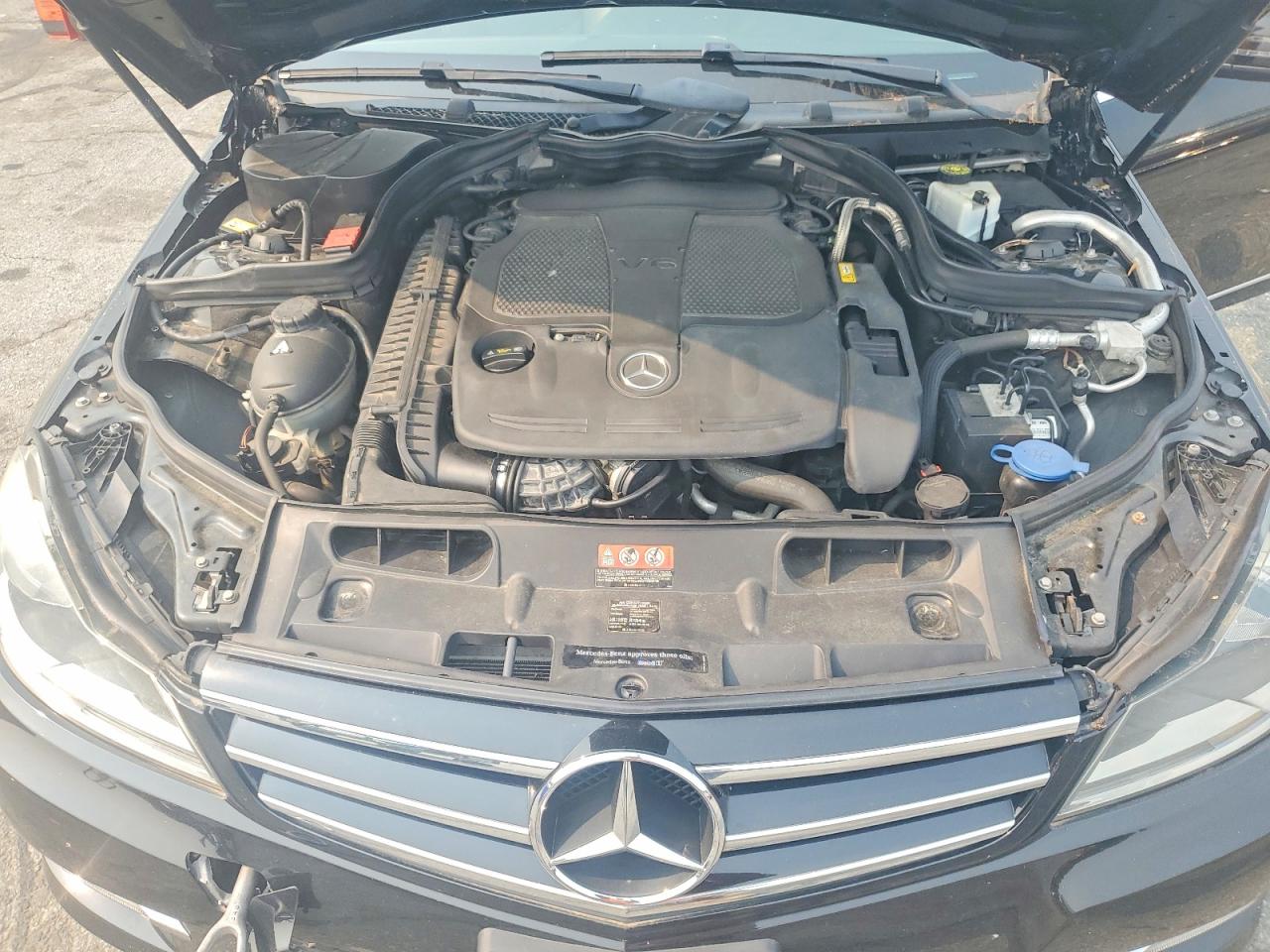 2014 Mercedes-benz C 300 4matic Black vin: WDDGF8AB0EA961331