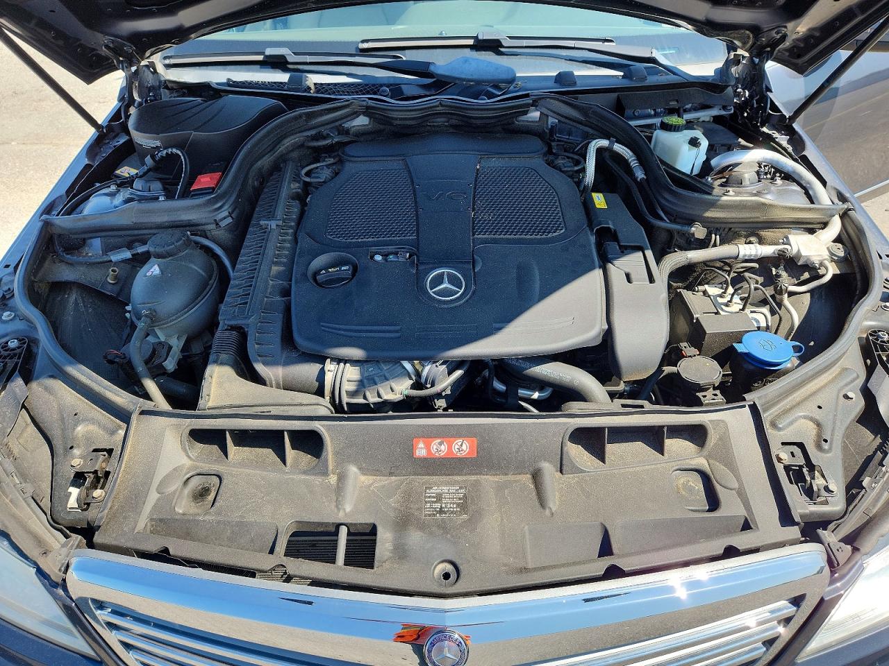 2014 Mercedes-benz C 300 4matic Gray vin: WDDGF8AB0ER305910