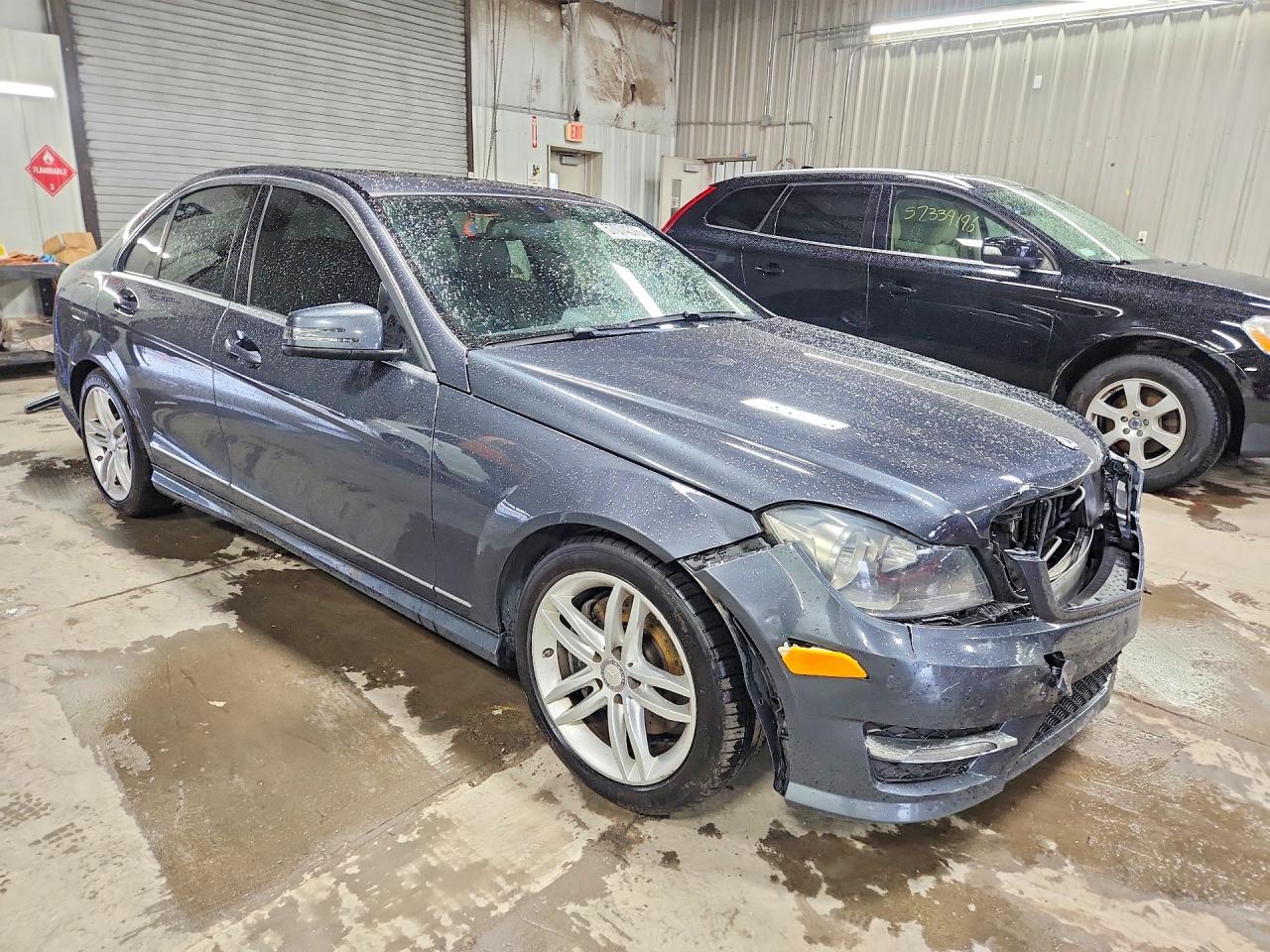 2014 Mercedes-benz C 300 4matic Gray vin: WDDGF8AB0ER310234