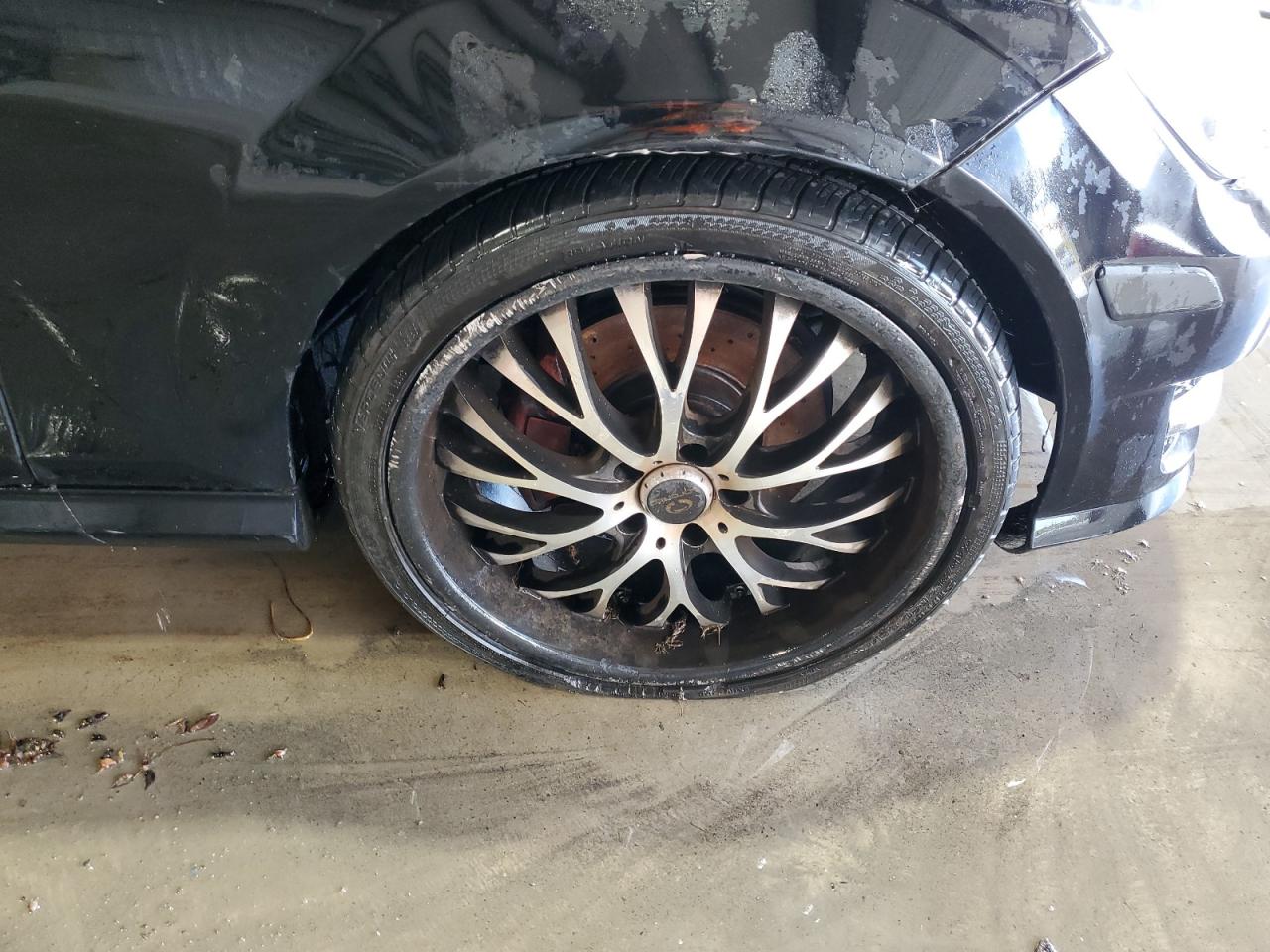 2014 Mercedes-benz C 300 4matic Black vin: WDDGF8AB0ER317362 Damage: Right Front Wheel, Curb Rash, > 12 Inches