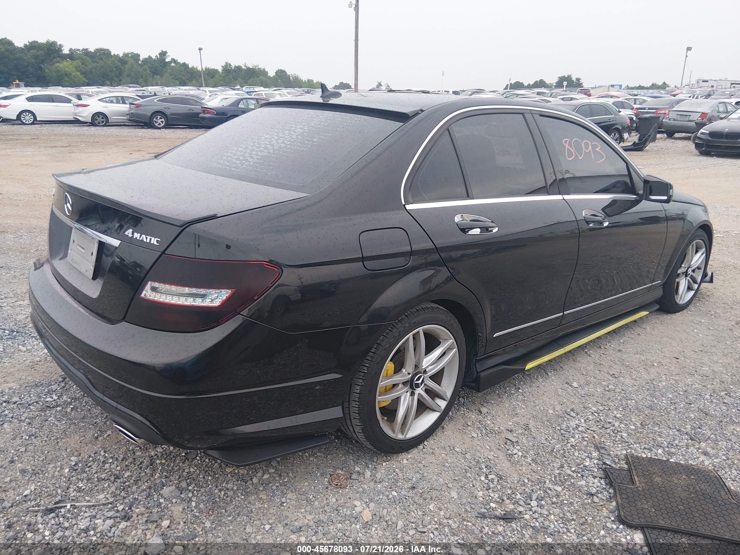 2014 Mercedes-benz C 300 Sport 4matic Черный vin: WDDGF8AB0ER325347
