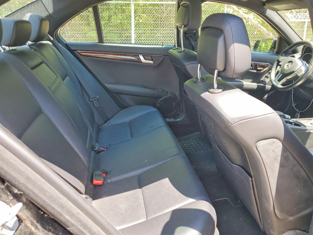 2013 Mercedes-benz C 300 4matic Black vin: WDDGF8AB1DA759595