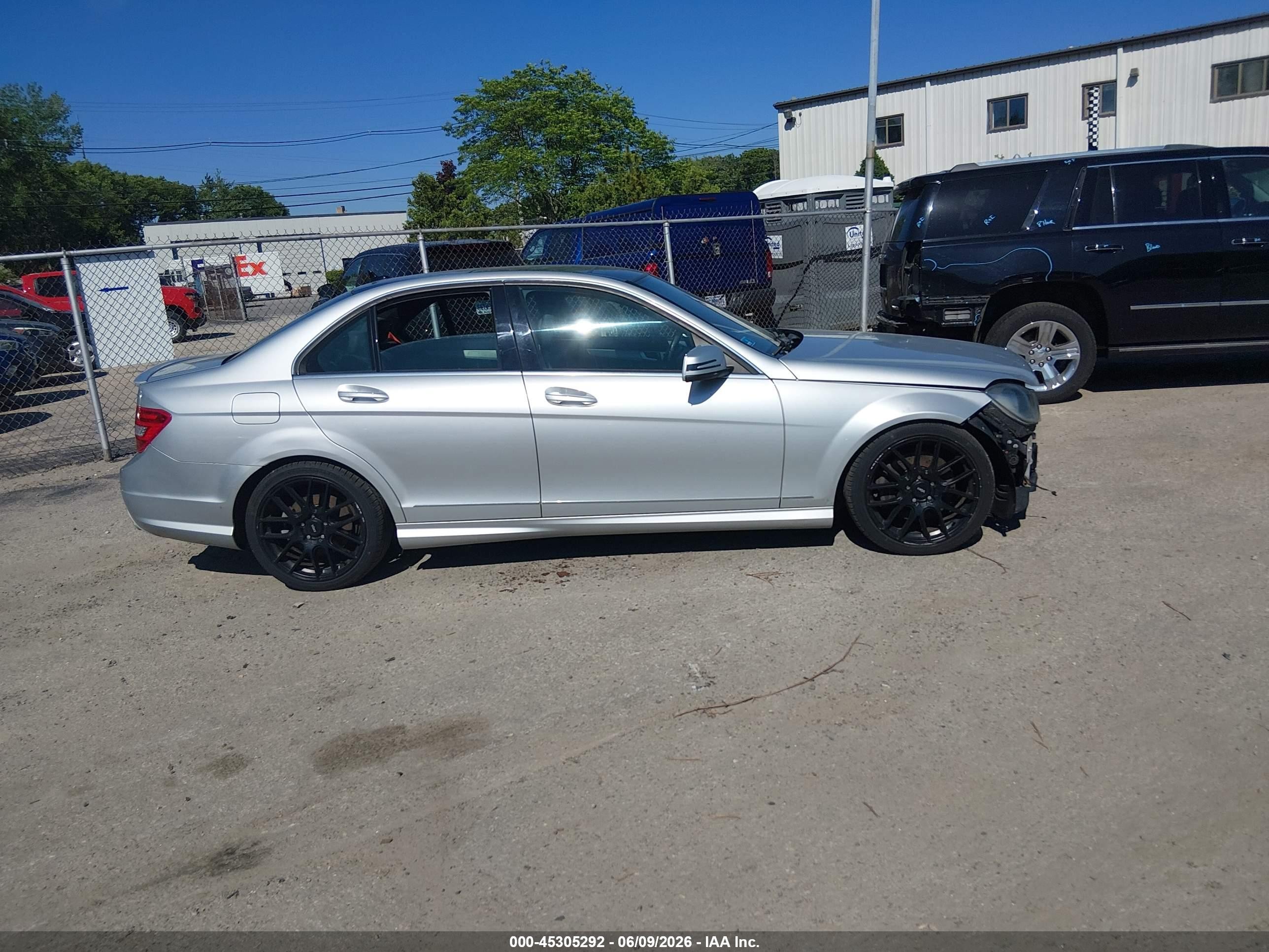 2013 Mercedes-benz C 300 Sport 4matic Gray vin: WDDGF8AB1DA762030