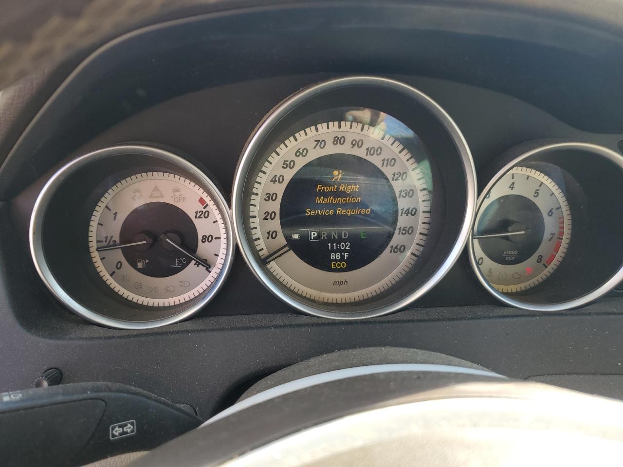 2013 Mercedes-benz 300-class White vin: WDDGF8AB1DA783752