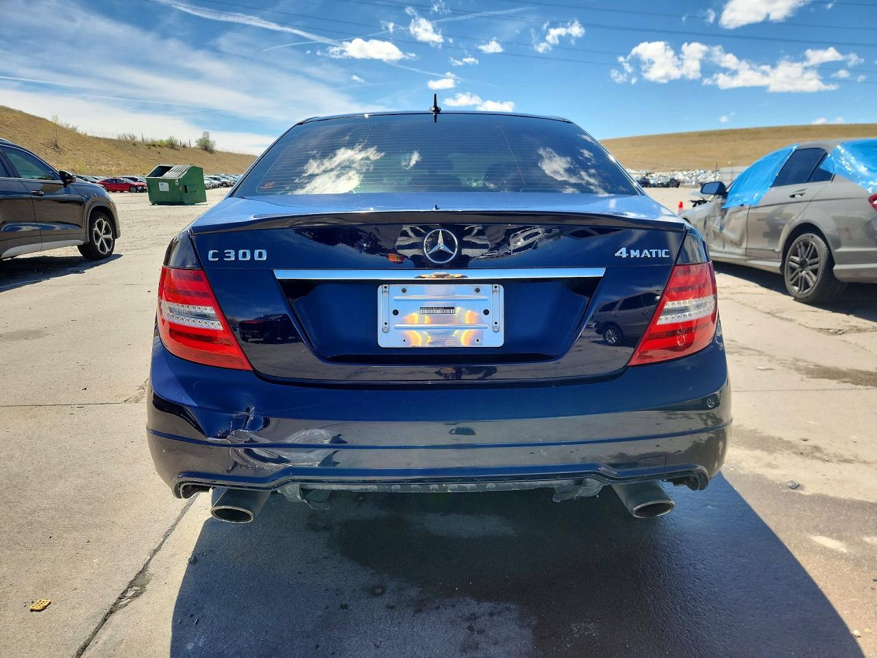 2013 Mercedes-benz C 300 4matic Blue vin: WDDGF8AB1DA818693