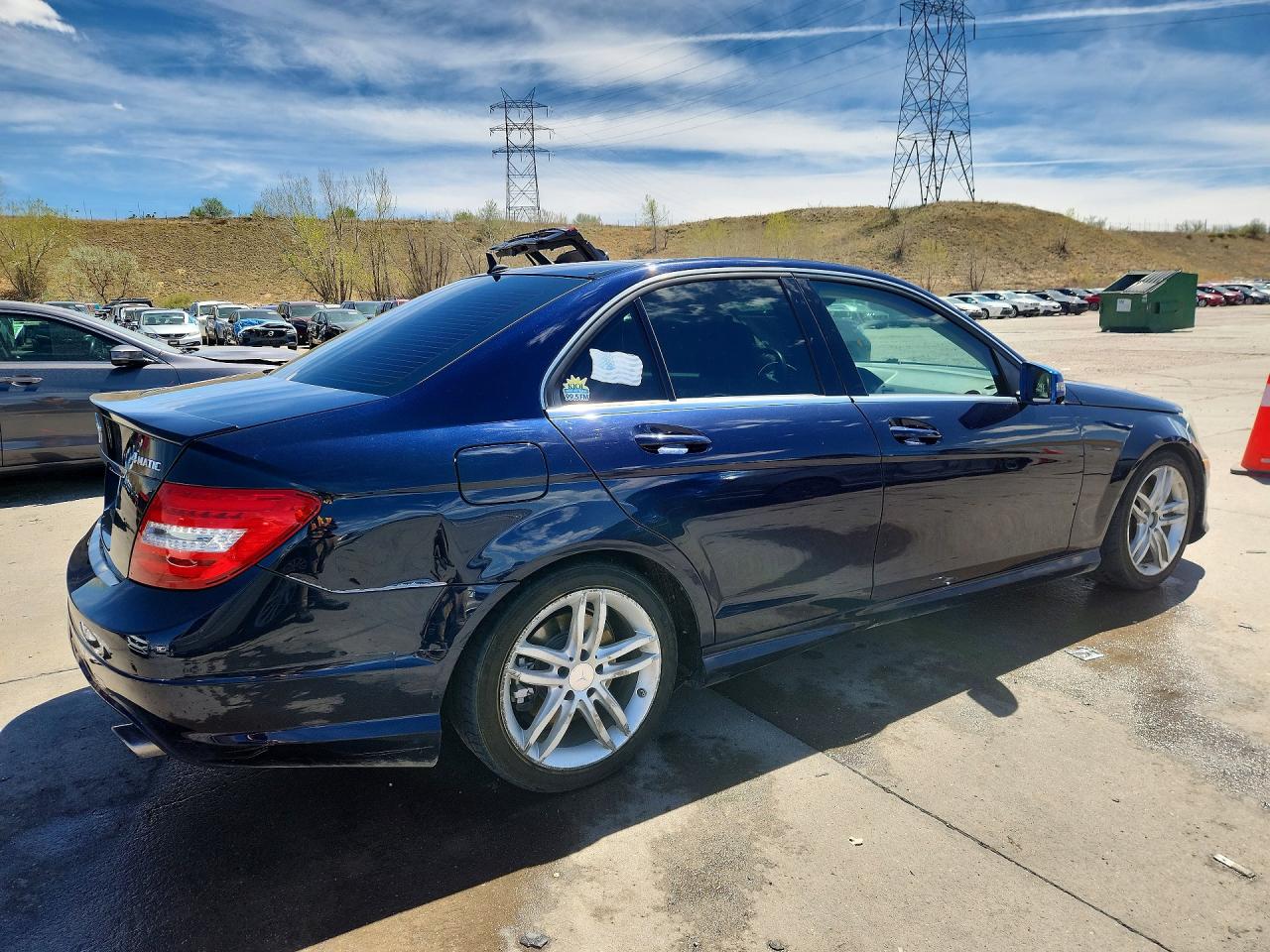 2013 Mercedes-benz C 300 4matic Blue vin: WDDGF8AB1DA818693