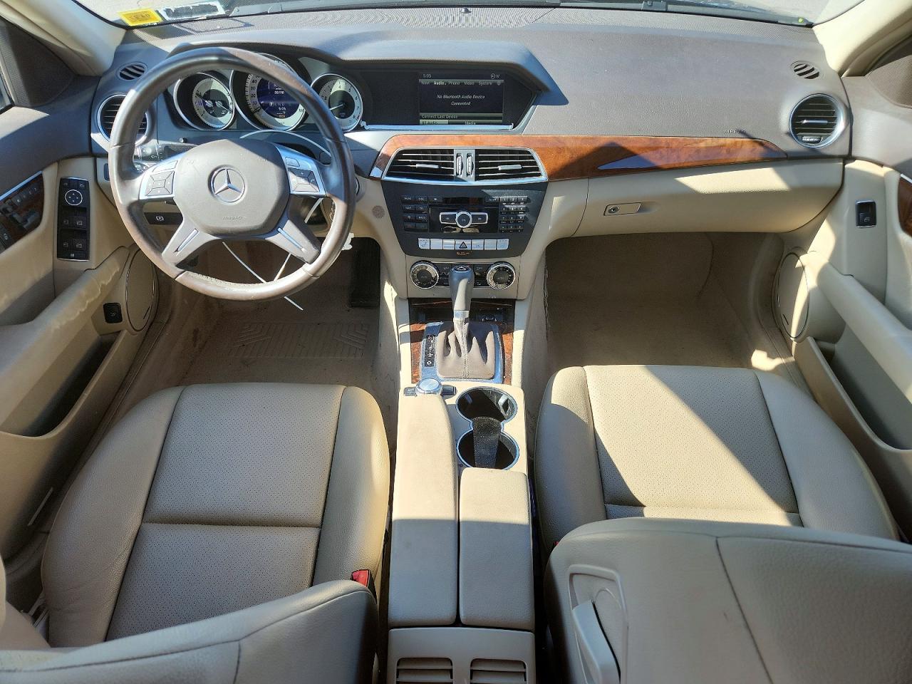 2013 Mercedes-benz C 300 4matic Blue vin: WDDGF8AB1DR244081