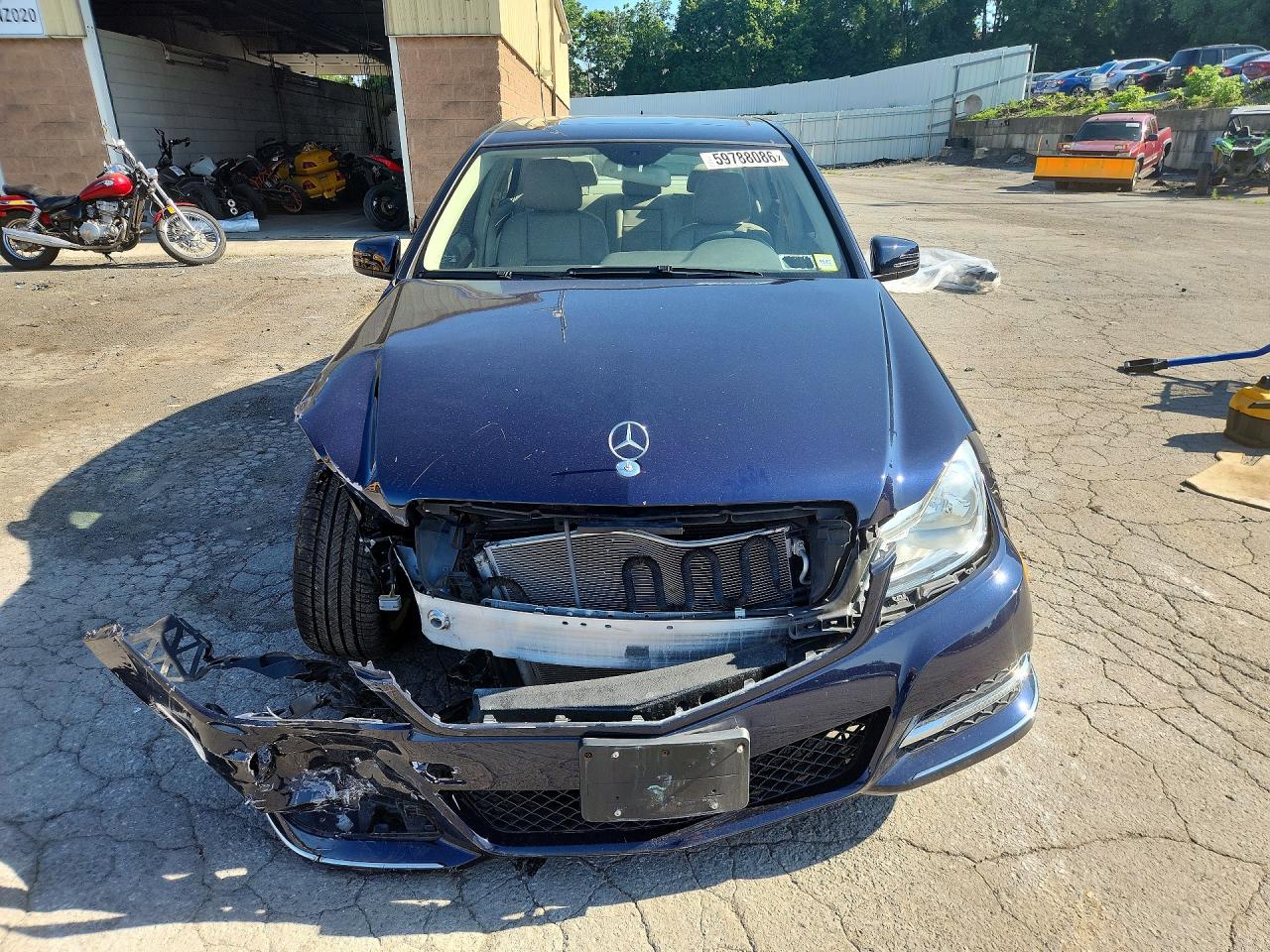 2013 Mercedes-benz C 300 4matic Blue vin: WDDGF8AB1DR244081