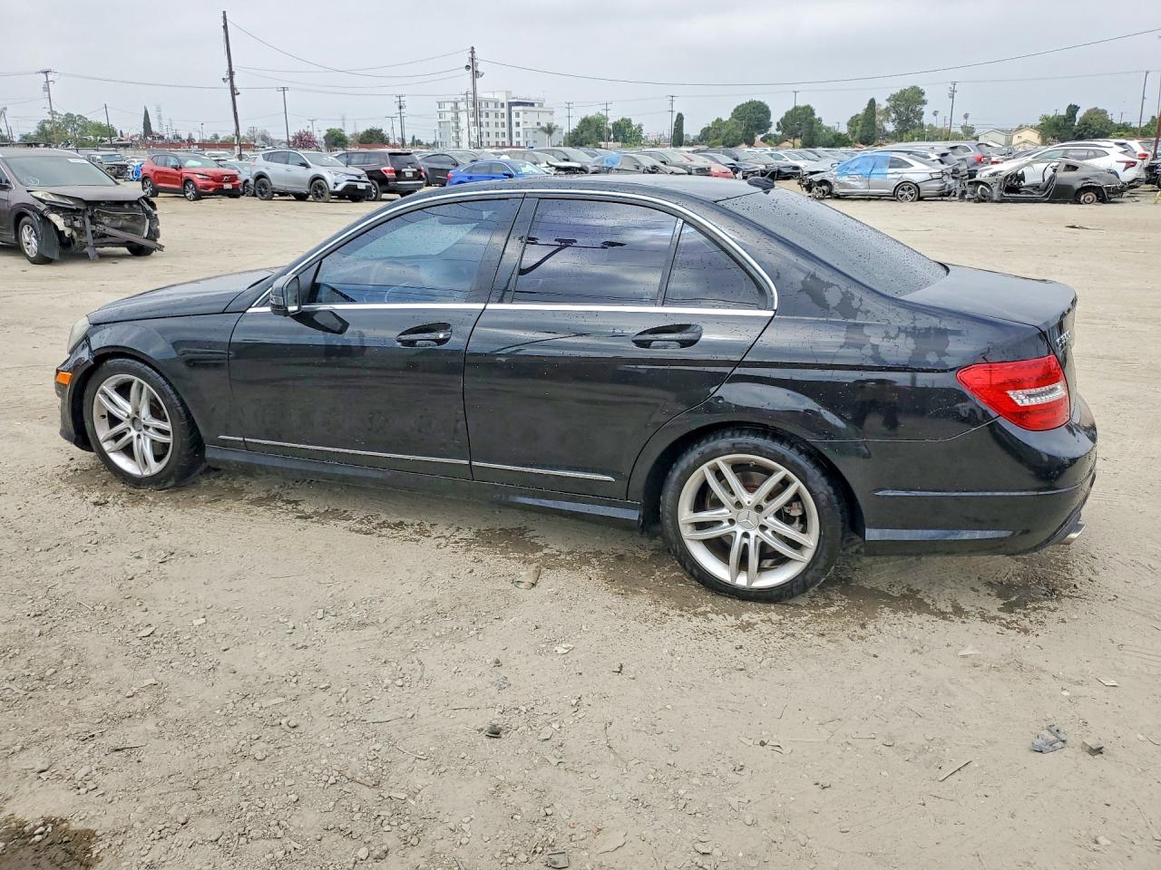 2013 Mercedes-benz C 300 4matic Black vin: WDDGF8AB1DR251774