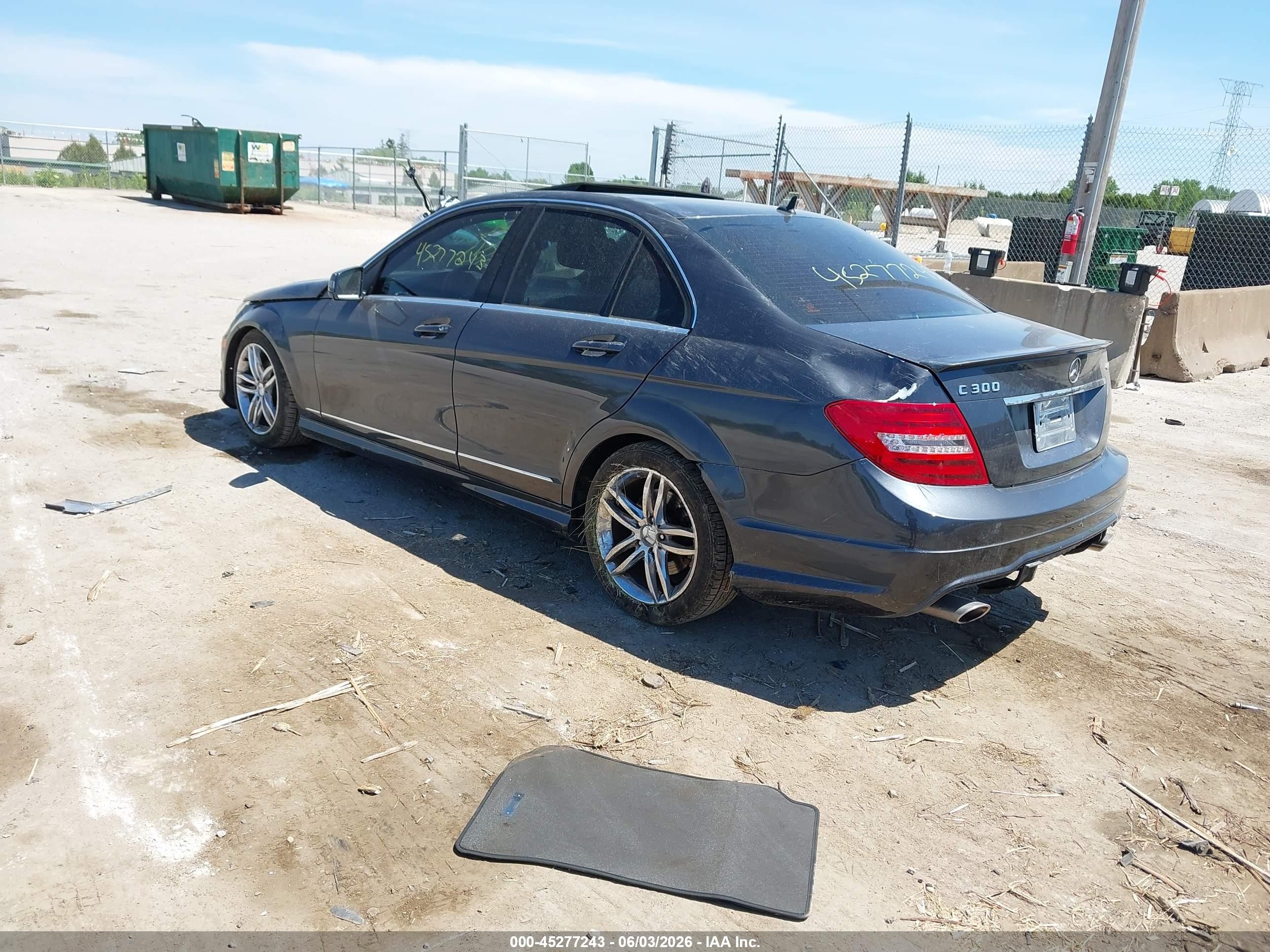 2013 Mercedes-benz C 300 Sport 4matic Black vin: WDDGF8AB1DR259700