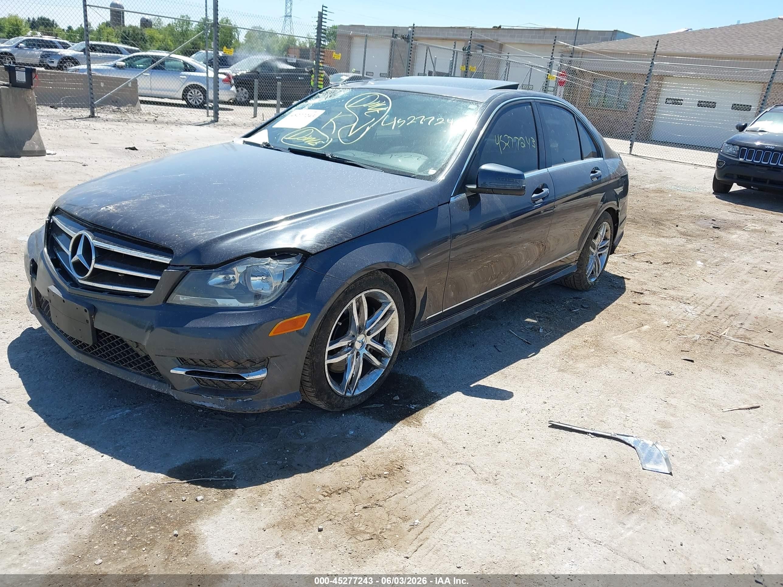 2013 Mercedes-benz C 300 Sport 4matic Black vin: WDDGF8AB1DR259700
