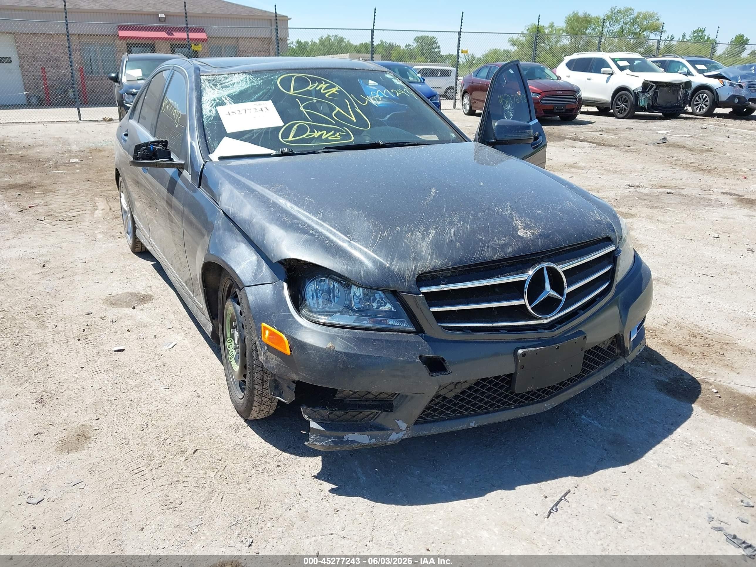 2013 Mercedes-benz C 300 Sport 4matic Black vin: WDDGF8AB1DR259700