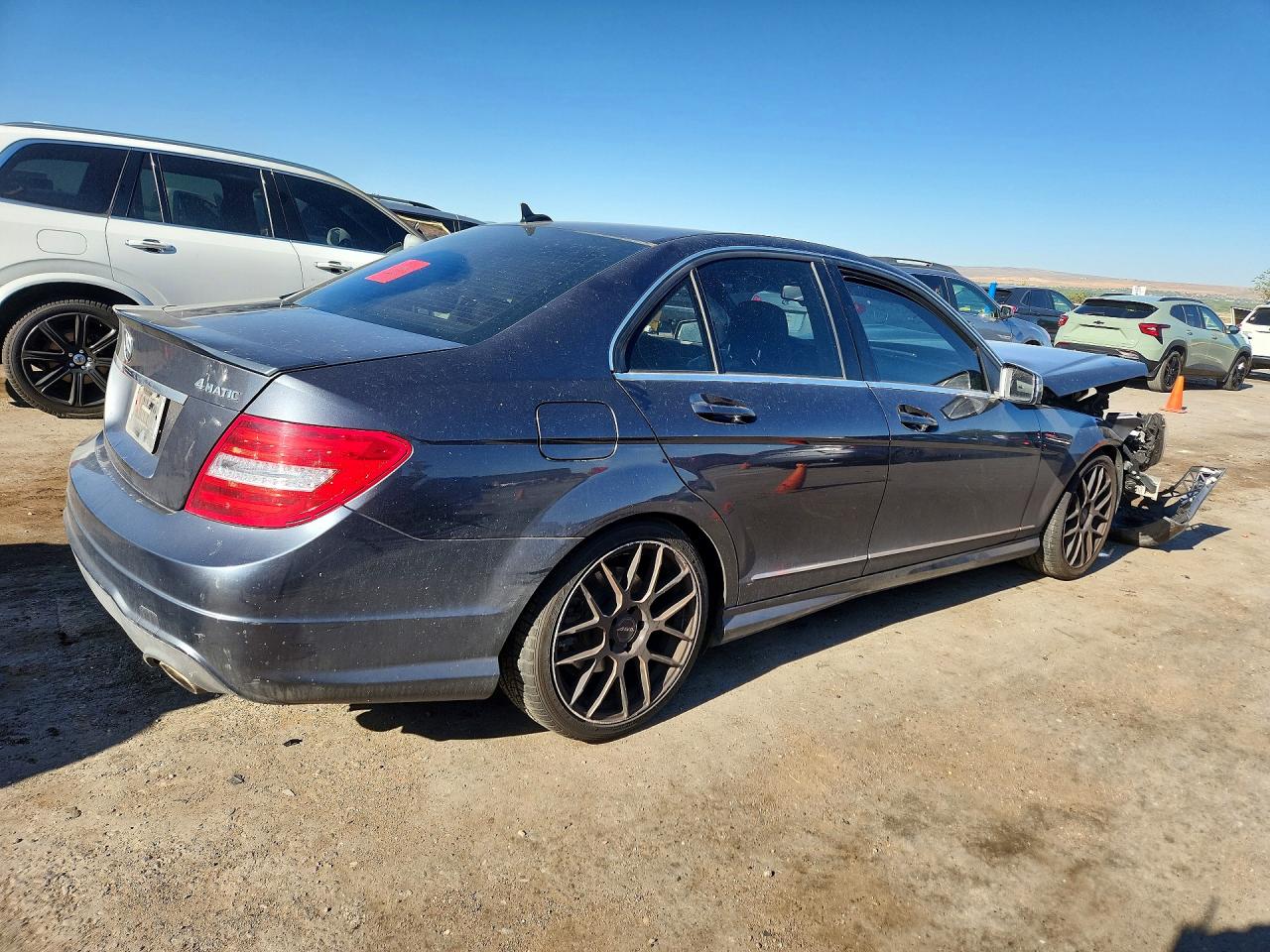 2013 Mercedes-benz C 300 4matic Black vin: WDDGF8AB1DR279381