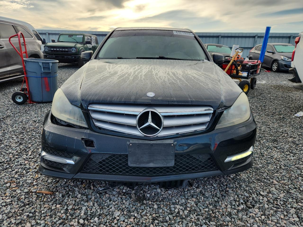 2013 Mercedes-benz C 300 4matic Black vin: WDDGF8AB1DR288145