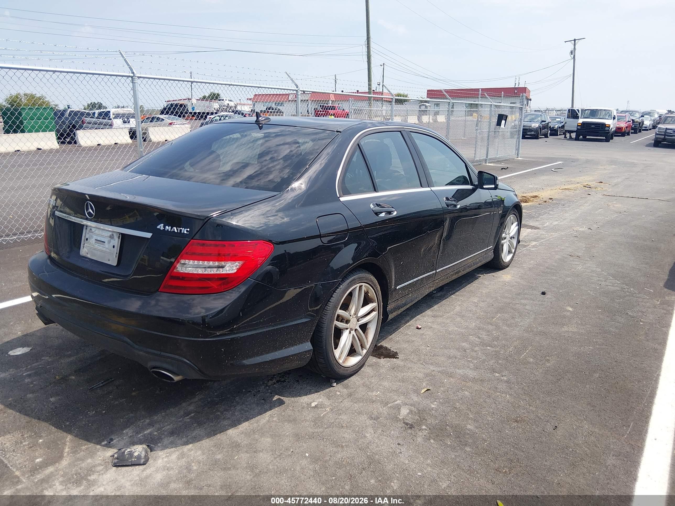2013 Mercedes-benz C 300 Sport 4matic Black vin: WDDGF8AB1DR301217