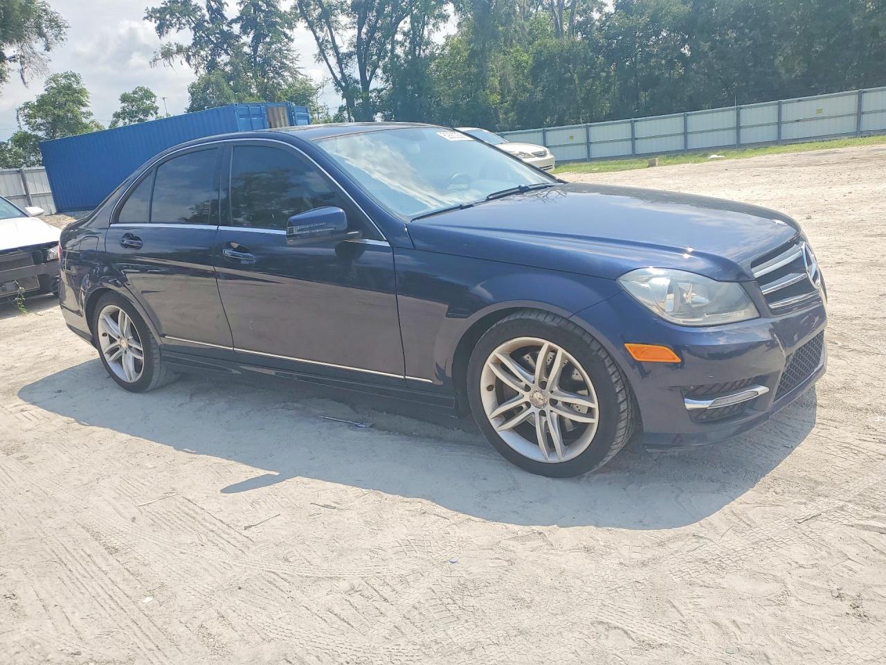 2014 Mercedes-benz C 300 4matic Blue vin: WDDGF8AB1EA891709