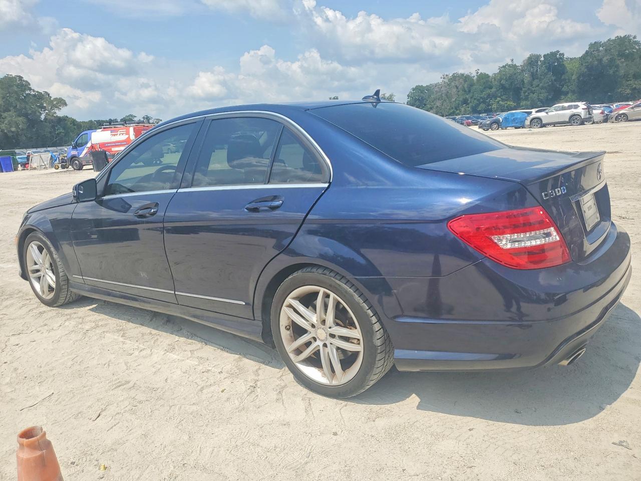 2014 Mercedes-benz C 300 4matic Blue vin: WDDGF8AB1EA891709