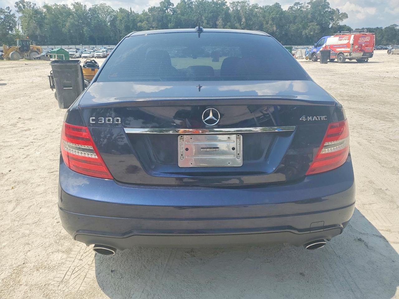 2014 Mercedes-benz C 300 4matic Blue vin: WDDGF8AB1EA891709