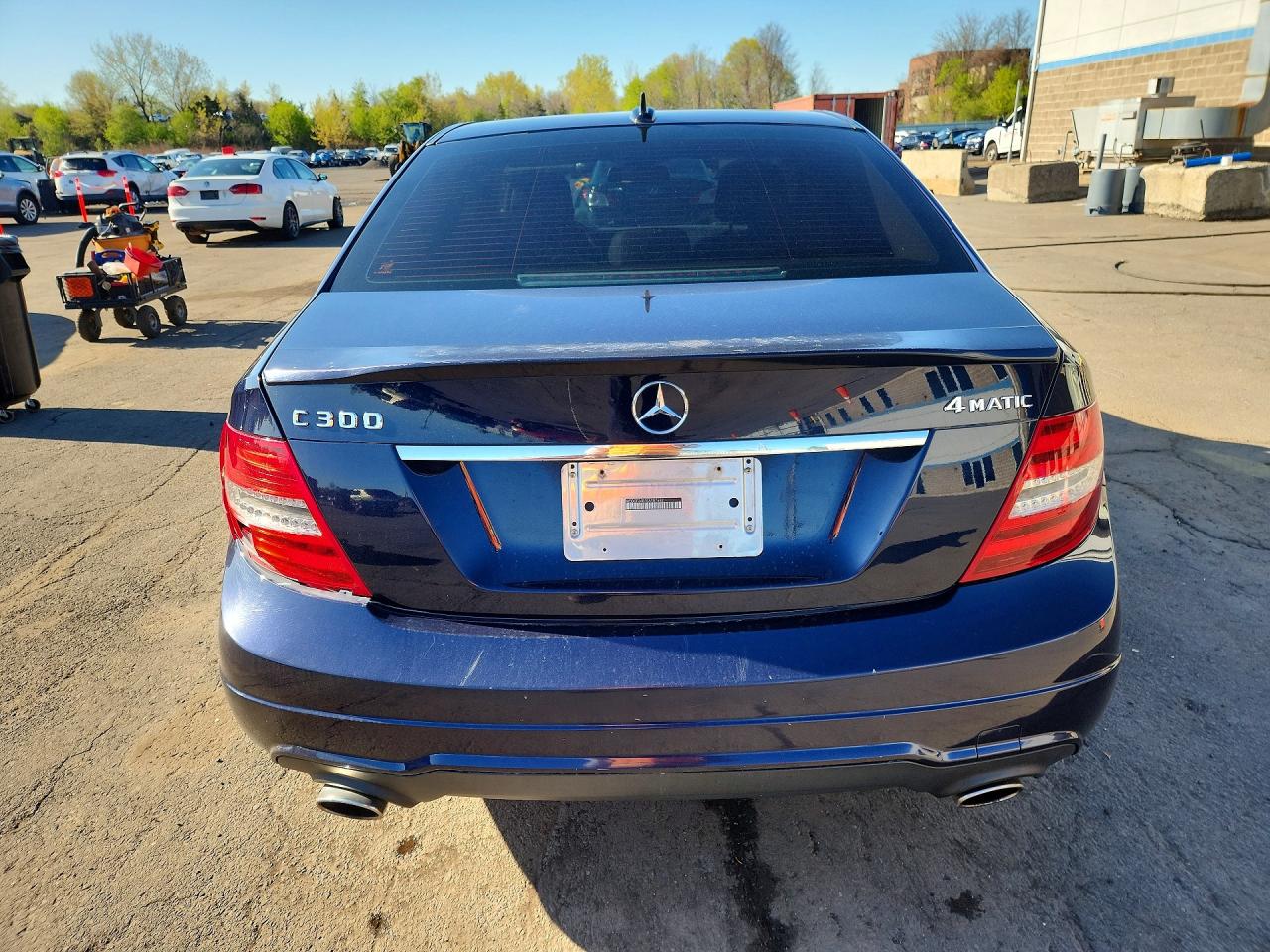 2014 Mercedes-benz C 300 4matic Blue vin: WDDGF8AB1EA907682