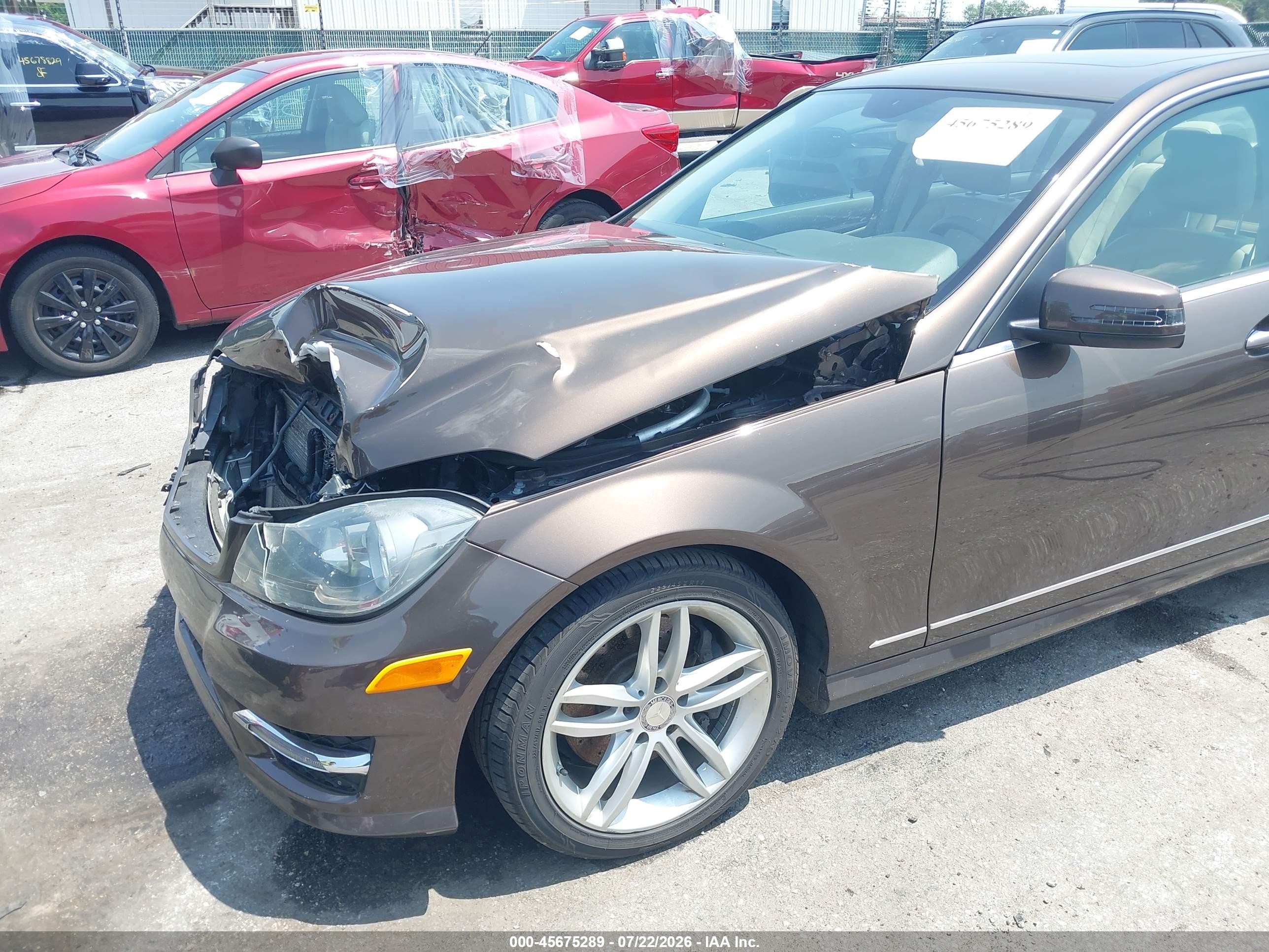 2014 Mercedes-benz C 300 Sport 4matic Brown vin: WDDGF8AB1EA914633